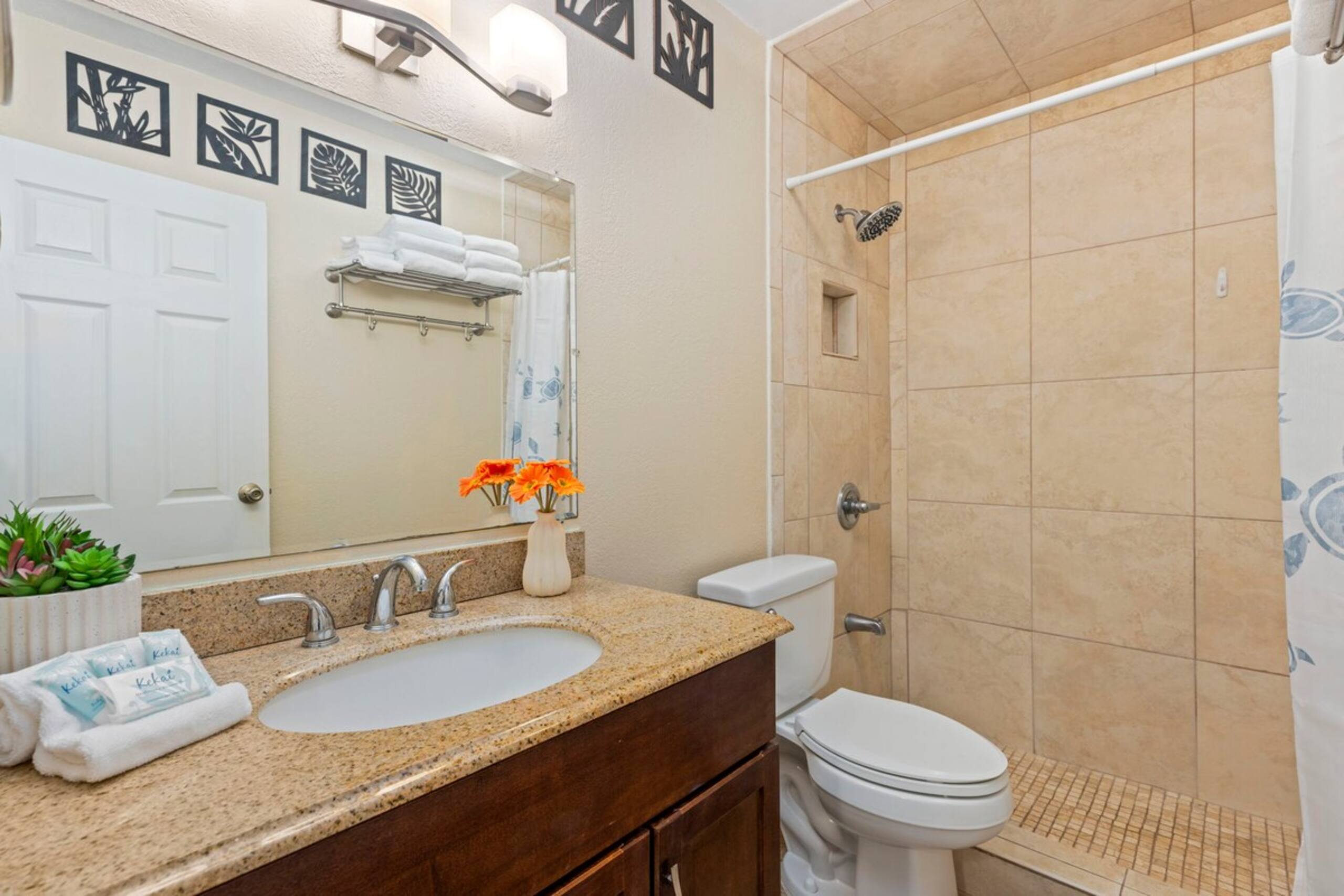 Charming Tropical Kihei Gardens 2-Bed Suite - Photo 16