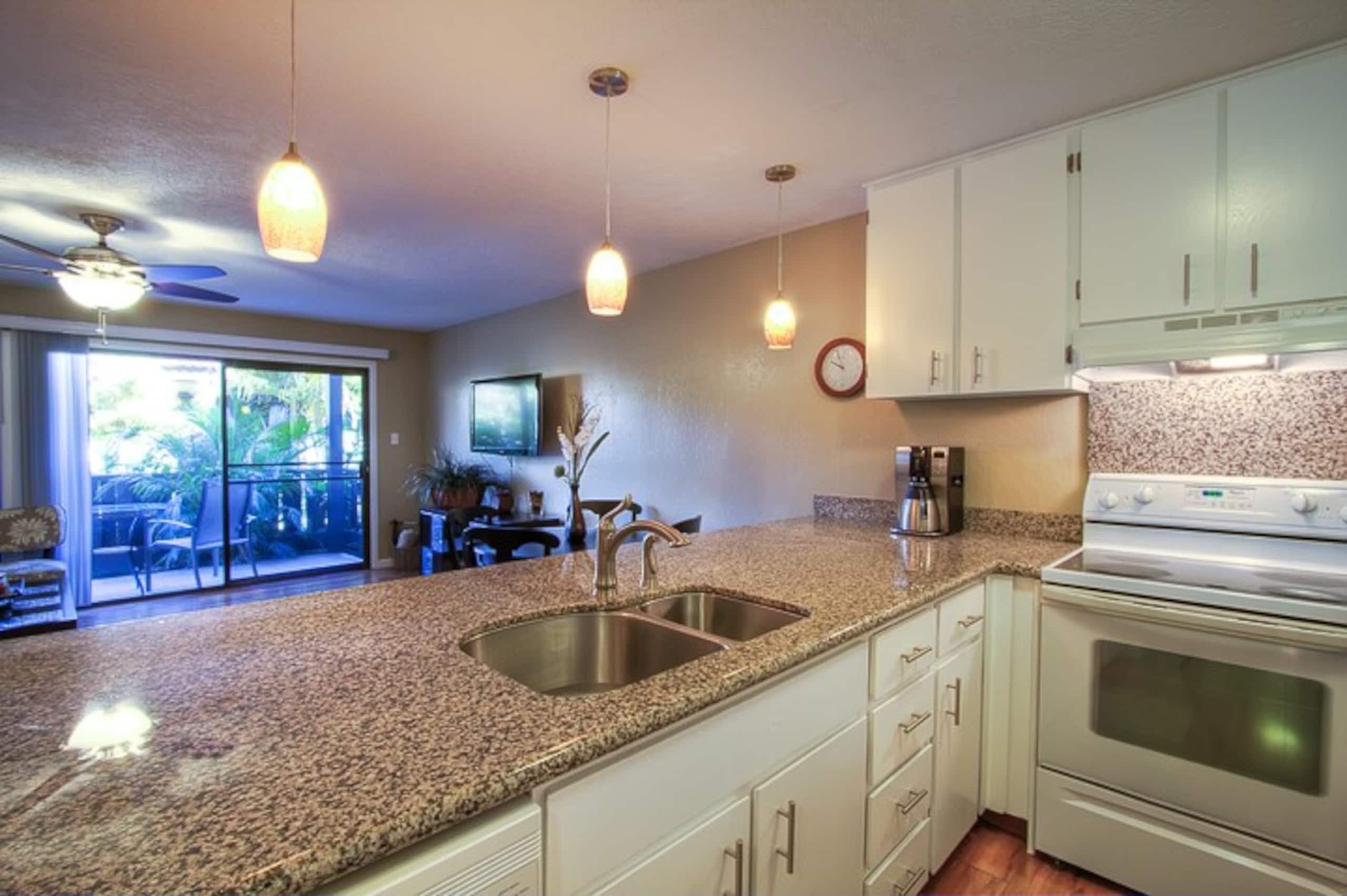 Low rates- A/C-free parking-no resort fees KR131 - Photo 37