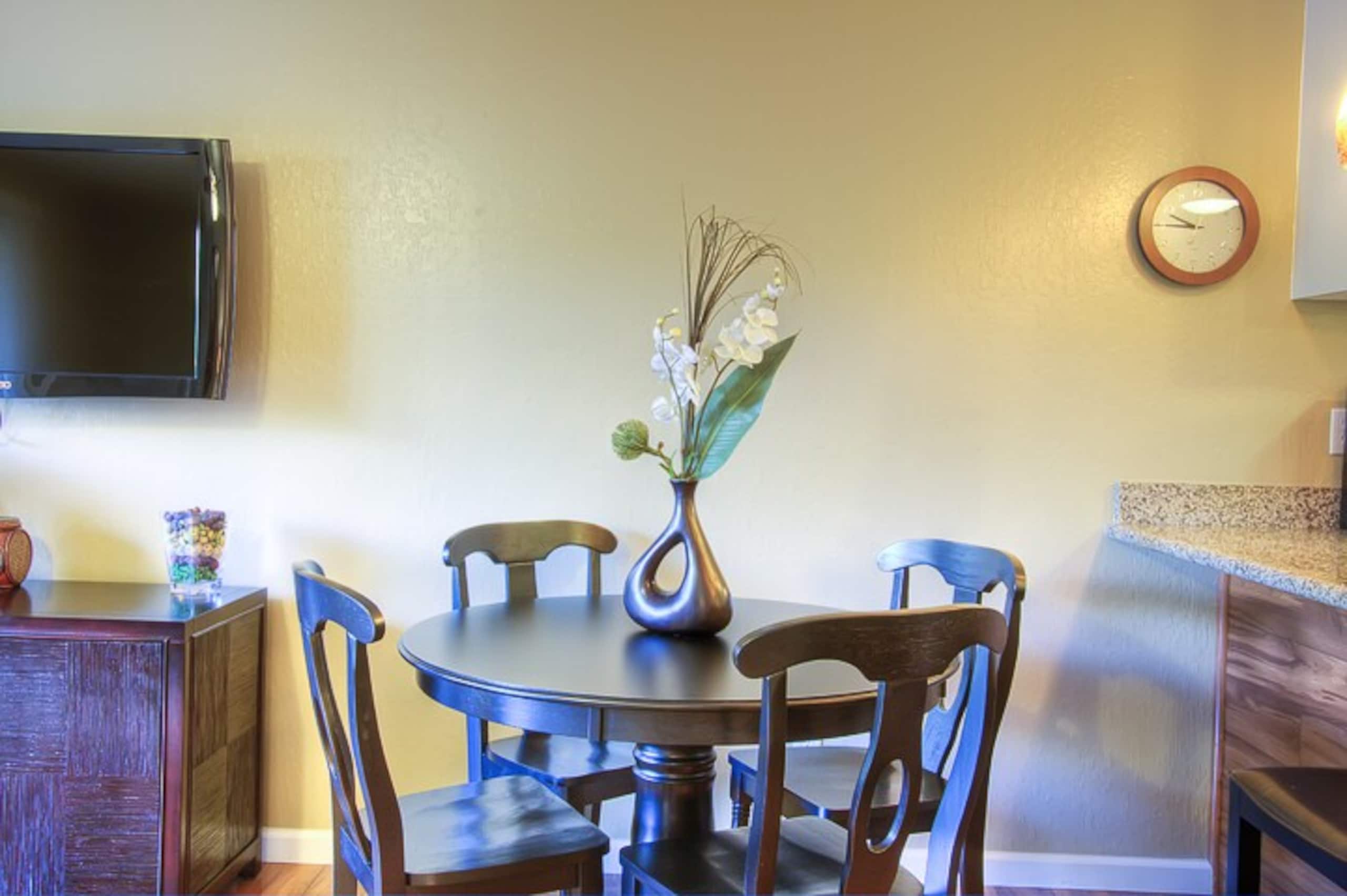 Low rates- A/C-free parking-no resort fees KR131 - Photo 19