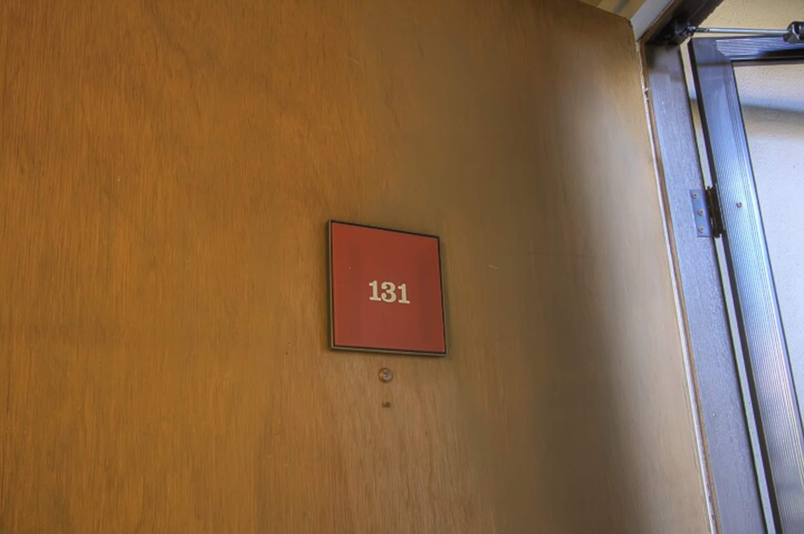 Low rates- A/C-free parking-no resort fees KR131 - Photo 5