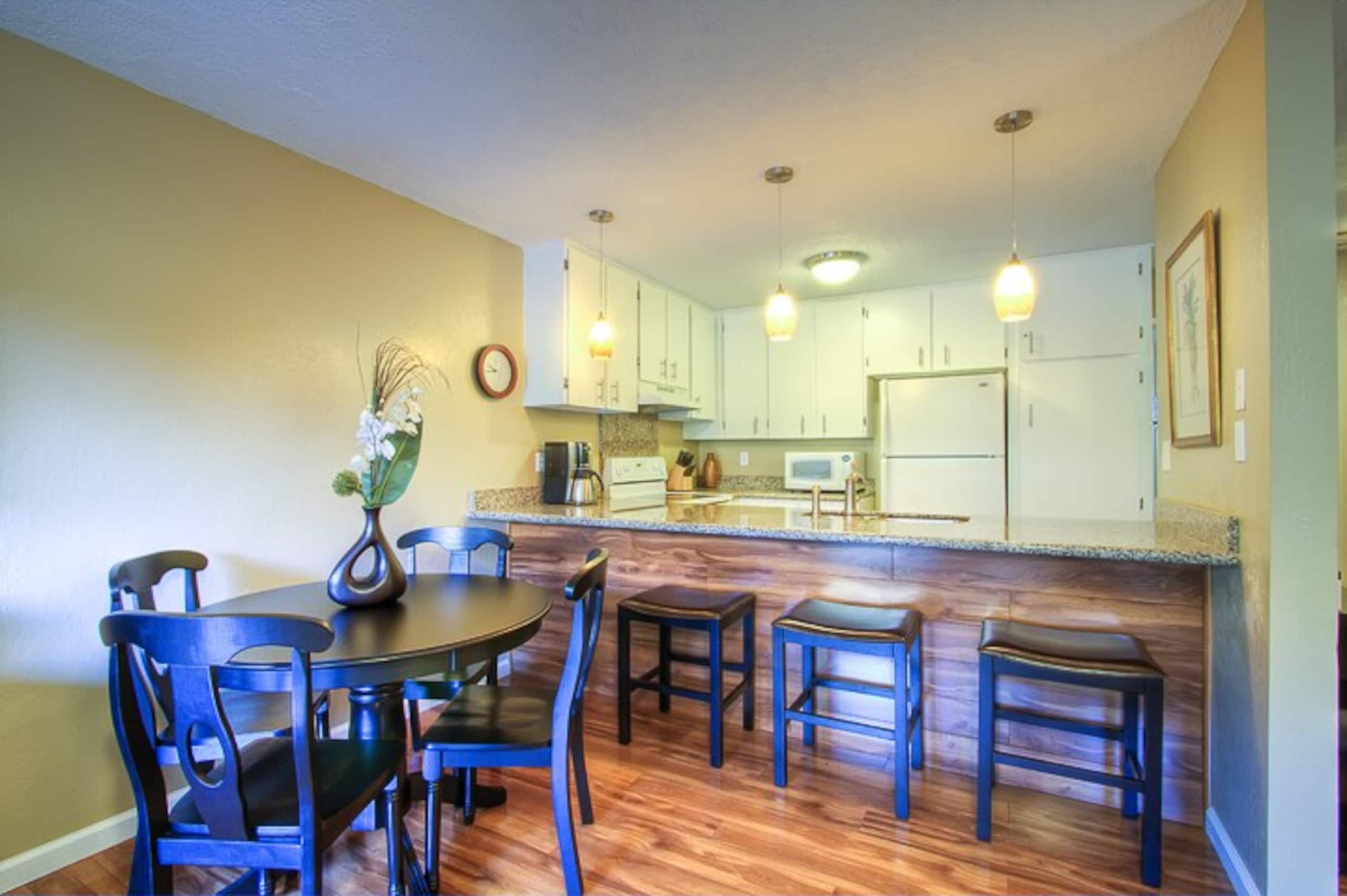Low rates- A/C-free parking-no resort fees KR131 - Photo 17