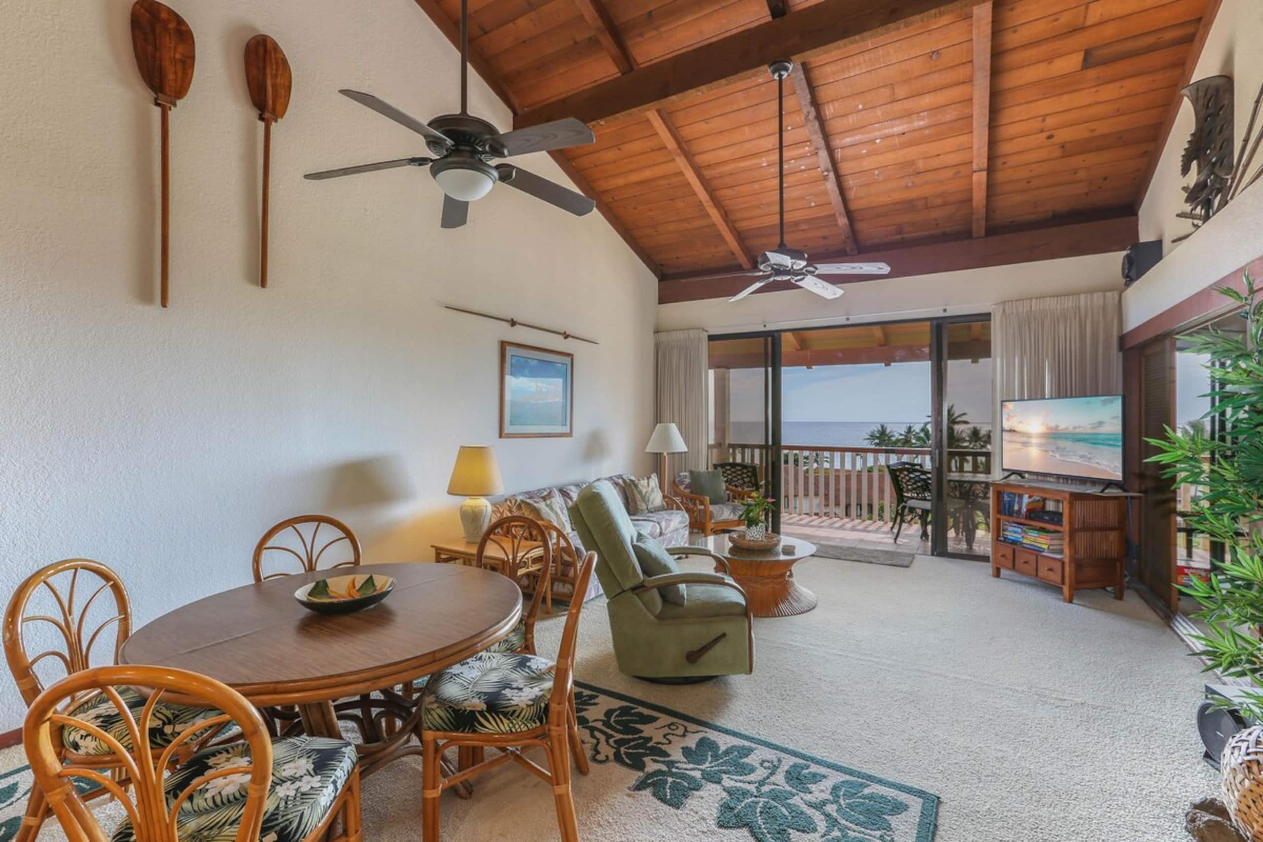 Oceanview Top Floor at Nihi Kai Villa 830 - Photo 4