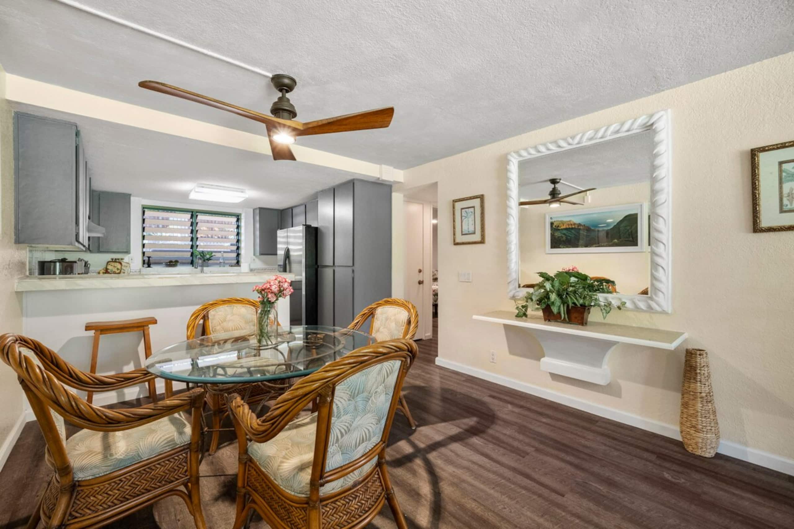 Ocean Views Ground-Floor Lanai With Pool Access - Photo 9