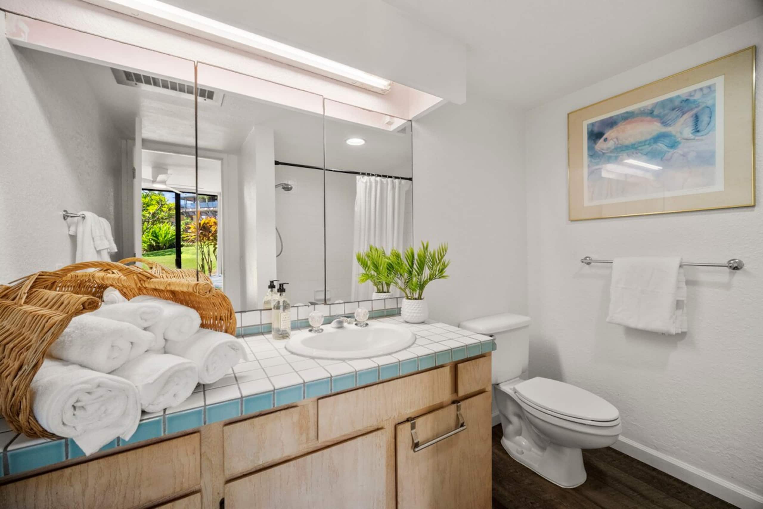 Ocean Views Ground-Floor Lanai With Pool Access - Photo 15