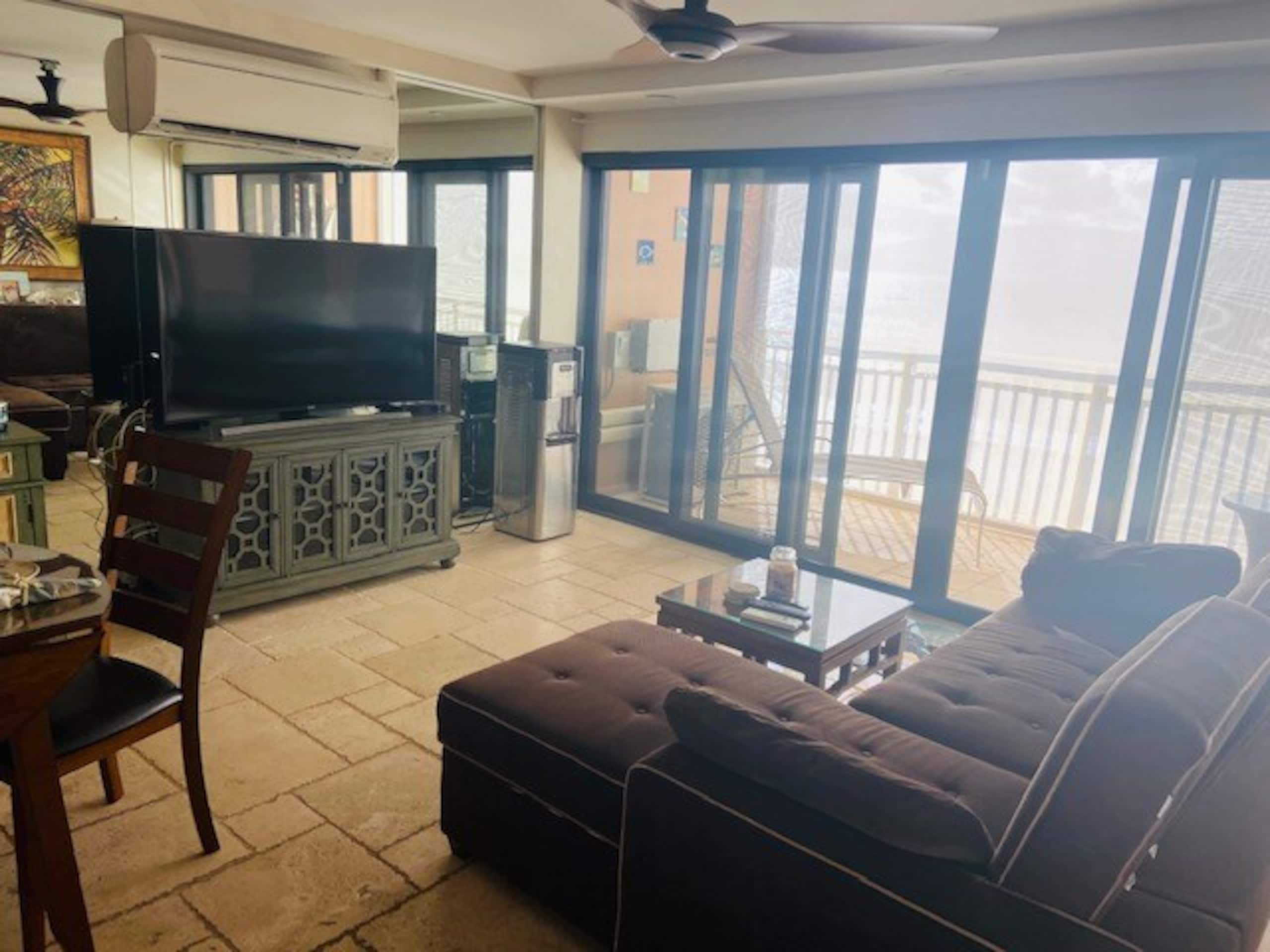 Beautiful Lahaina Roads Condo - Photo 1