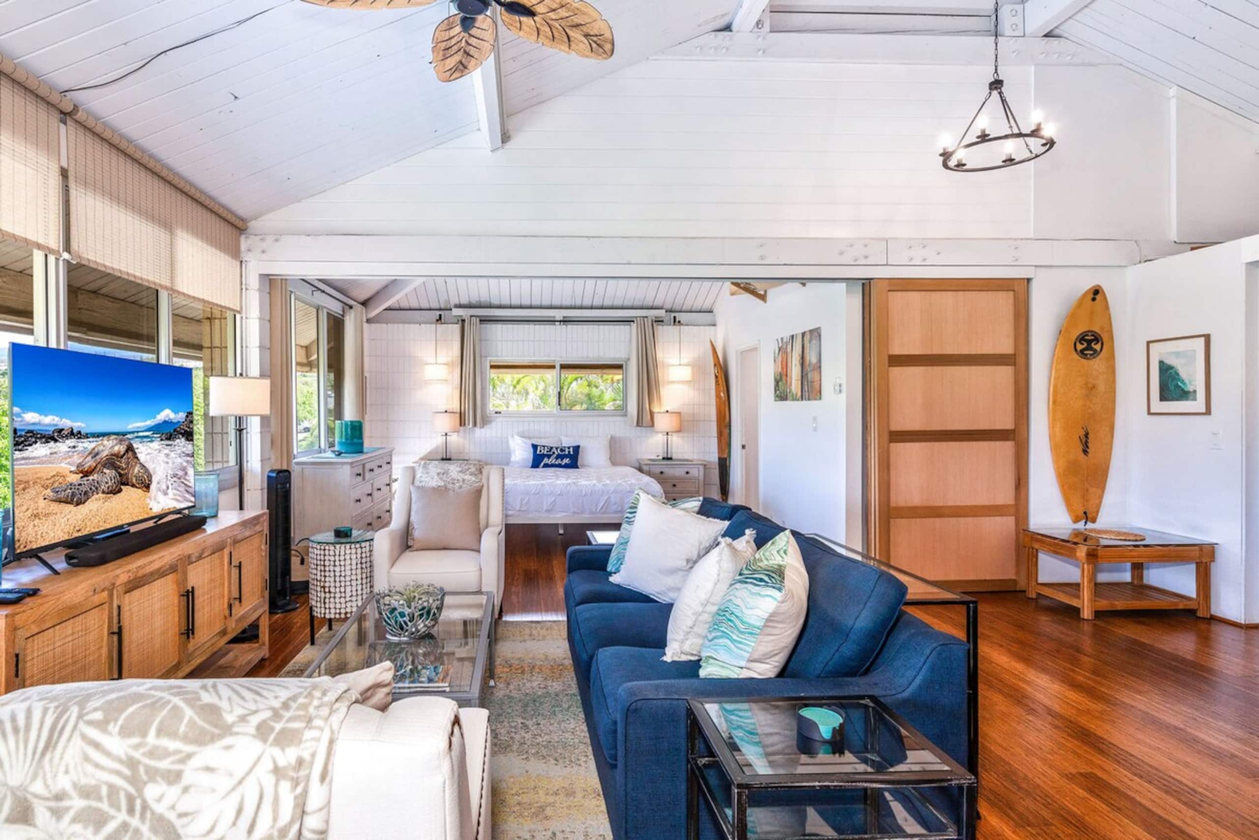 Haleakala Shores A-411 Modern, King Beds, Full AC - Photo 9