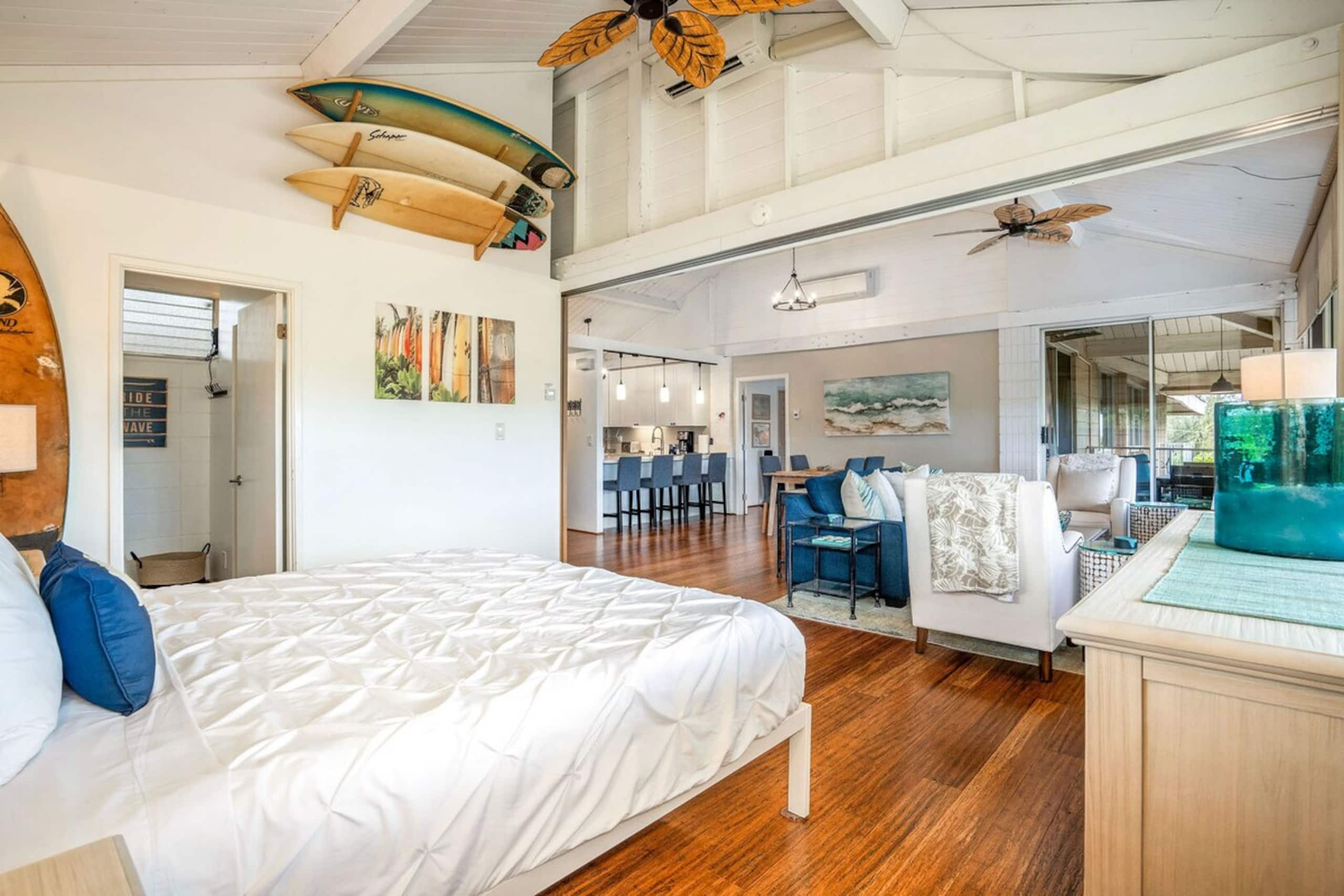 Haleakala Shores A-411 Modern, King Beds, Full AC - Photo 27