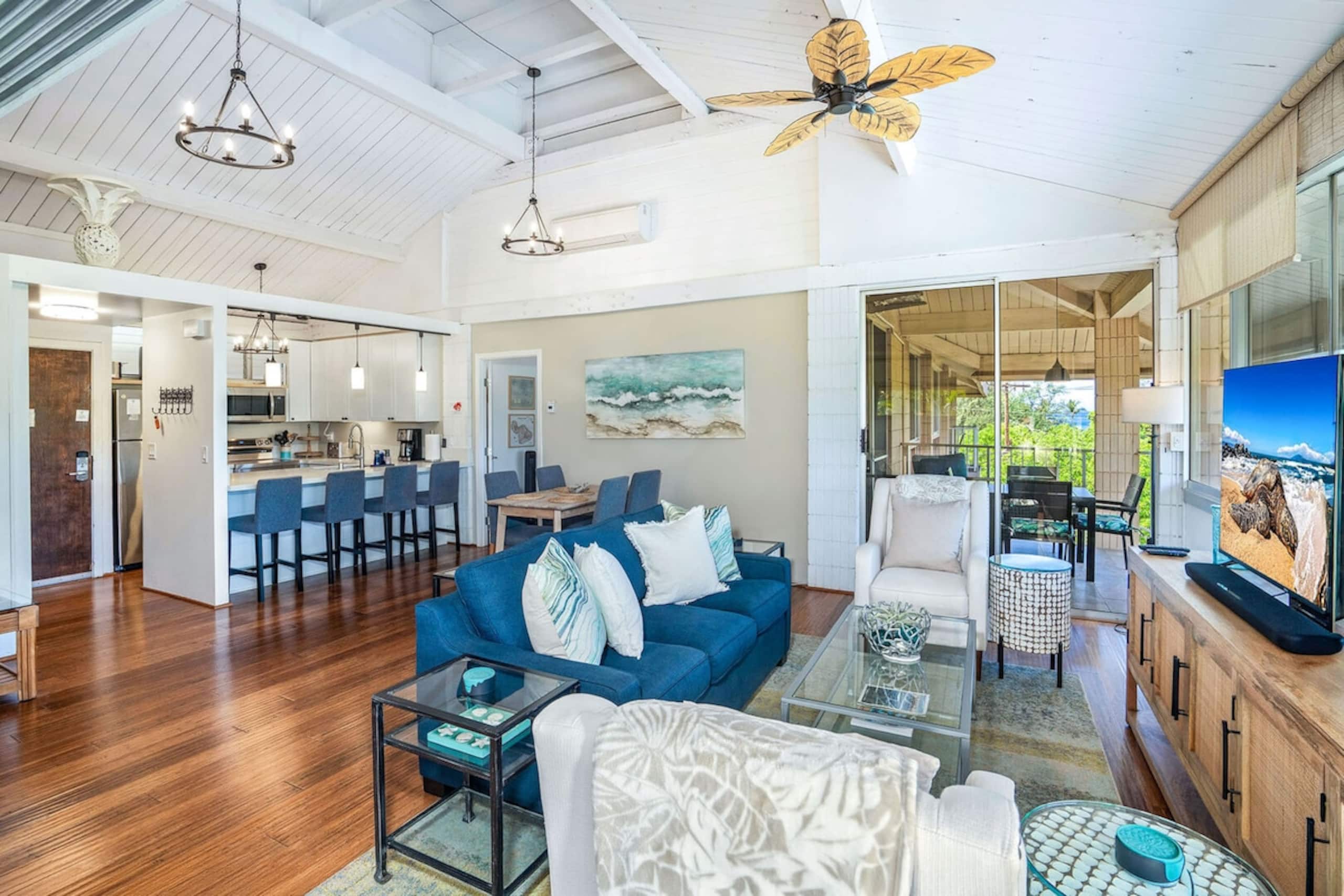 Haleakala Shores A-411 Modern, King Beds, Full AC - Photo 1