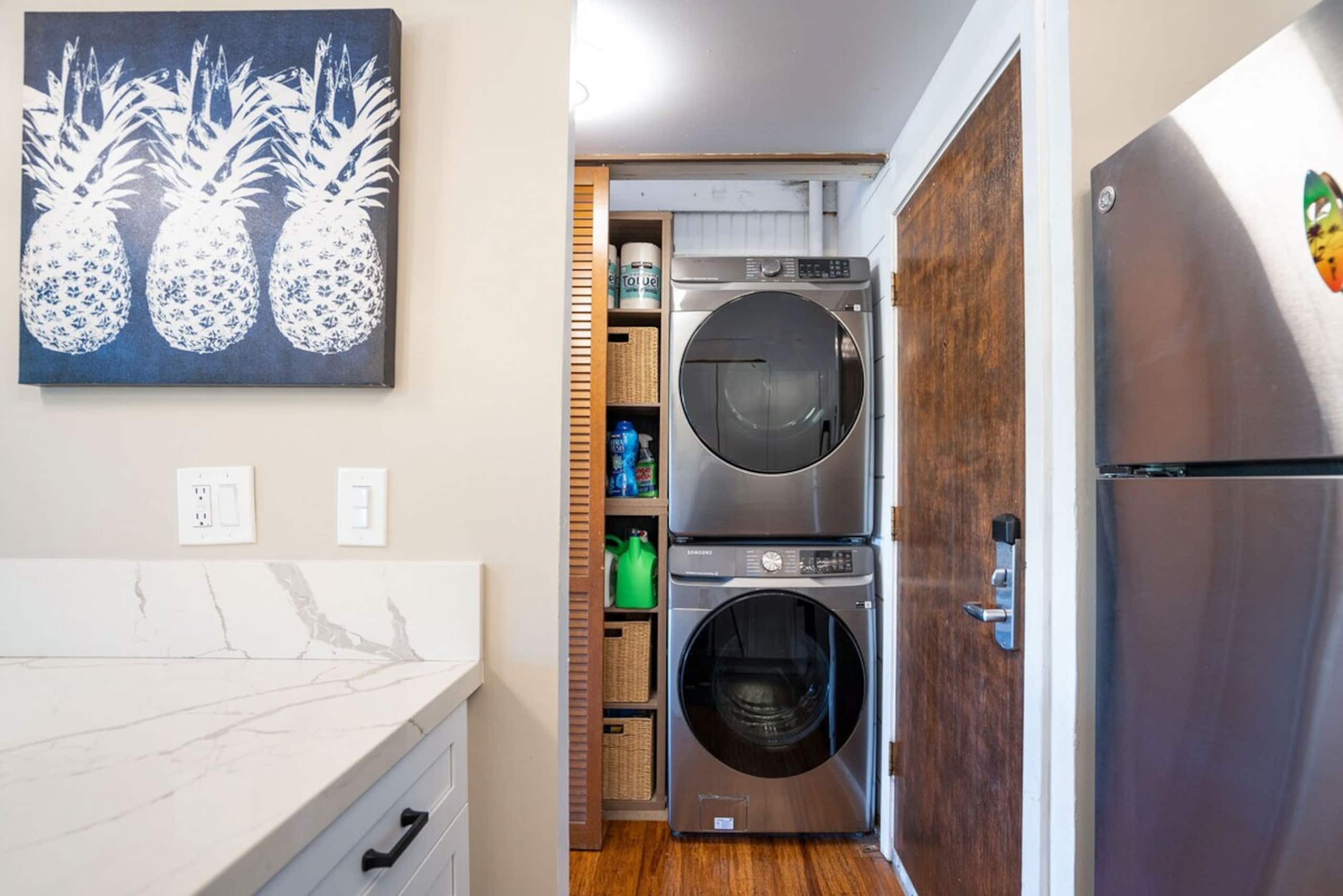 Haleakala Shores A-411 Modern, King Beds, Full AC - Photo 16