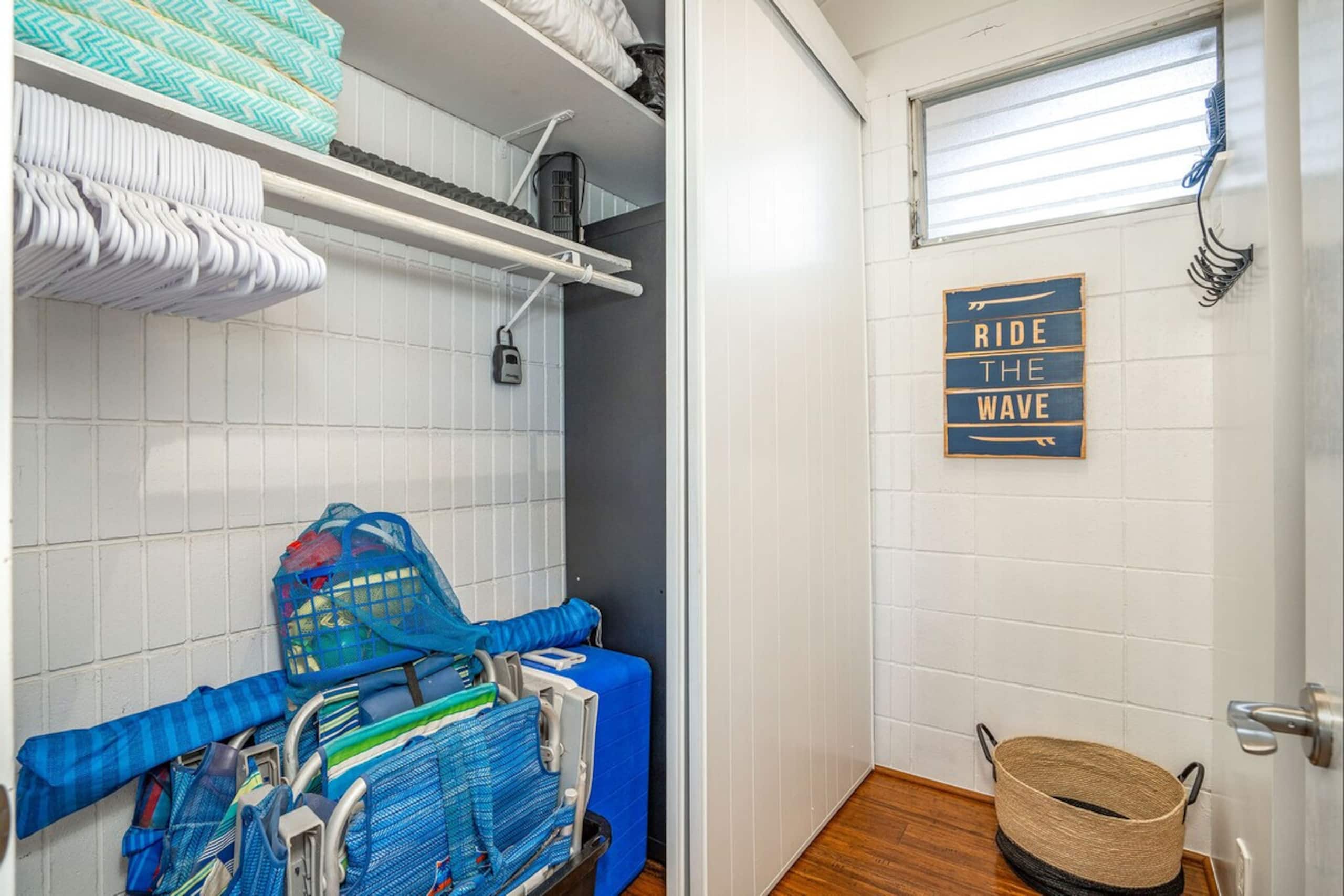 Haleakala Shores A-411 Modern, King Beds, Full AC - Photo 29