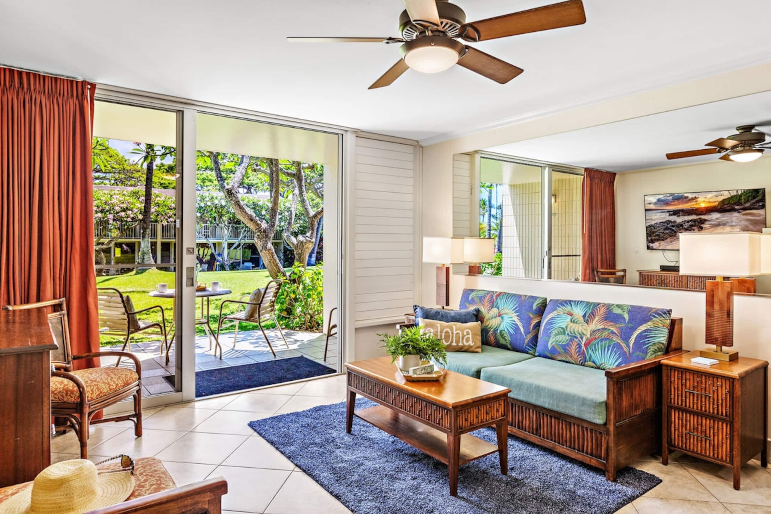 Ground floor unit, minutes away from Napili Bay - Photo 4