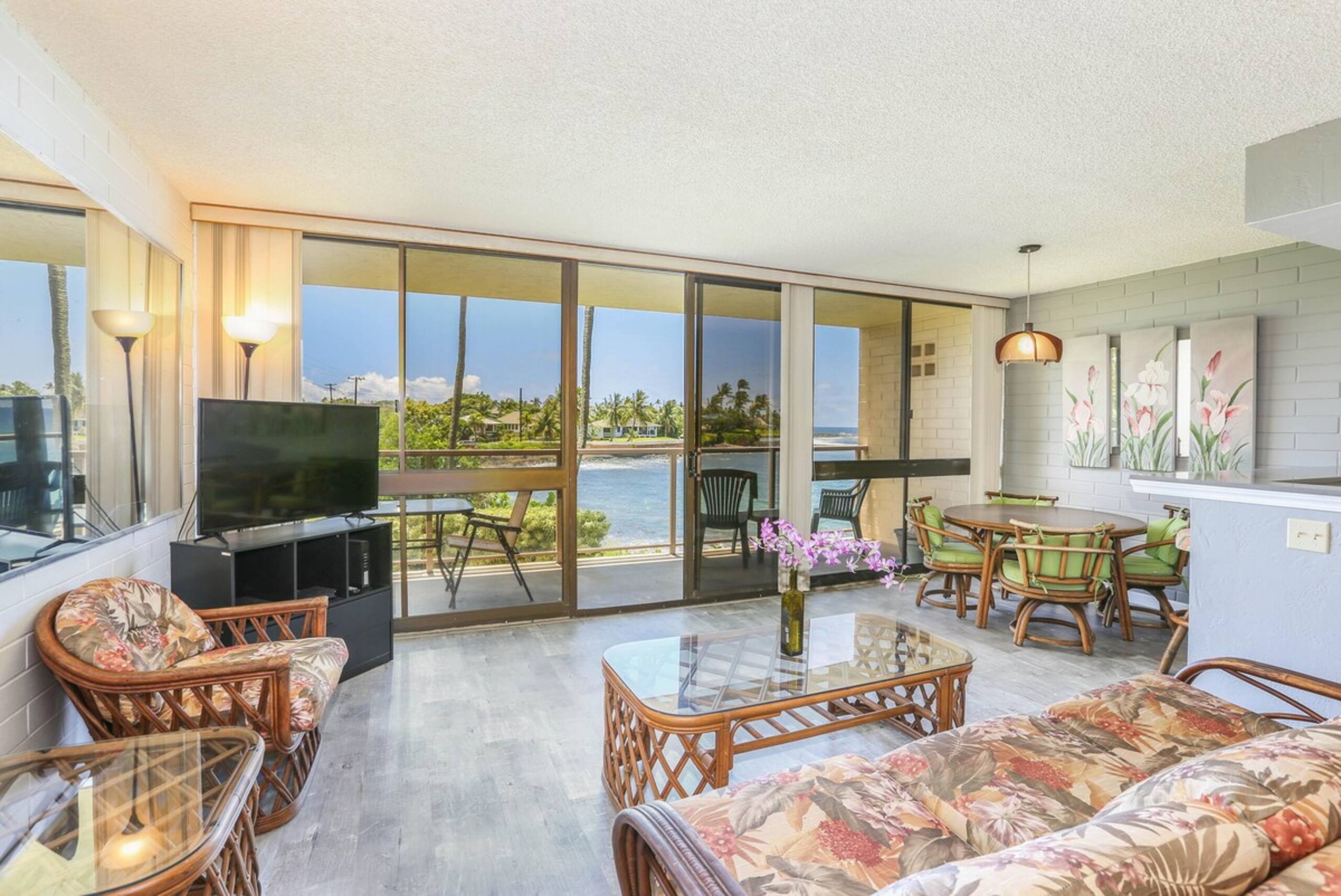 Spacious Oceanfront Poipu Condo Kuhio Shores 202 - Photo 2