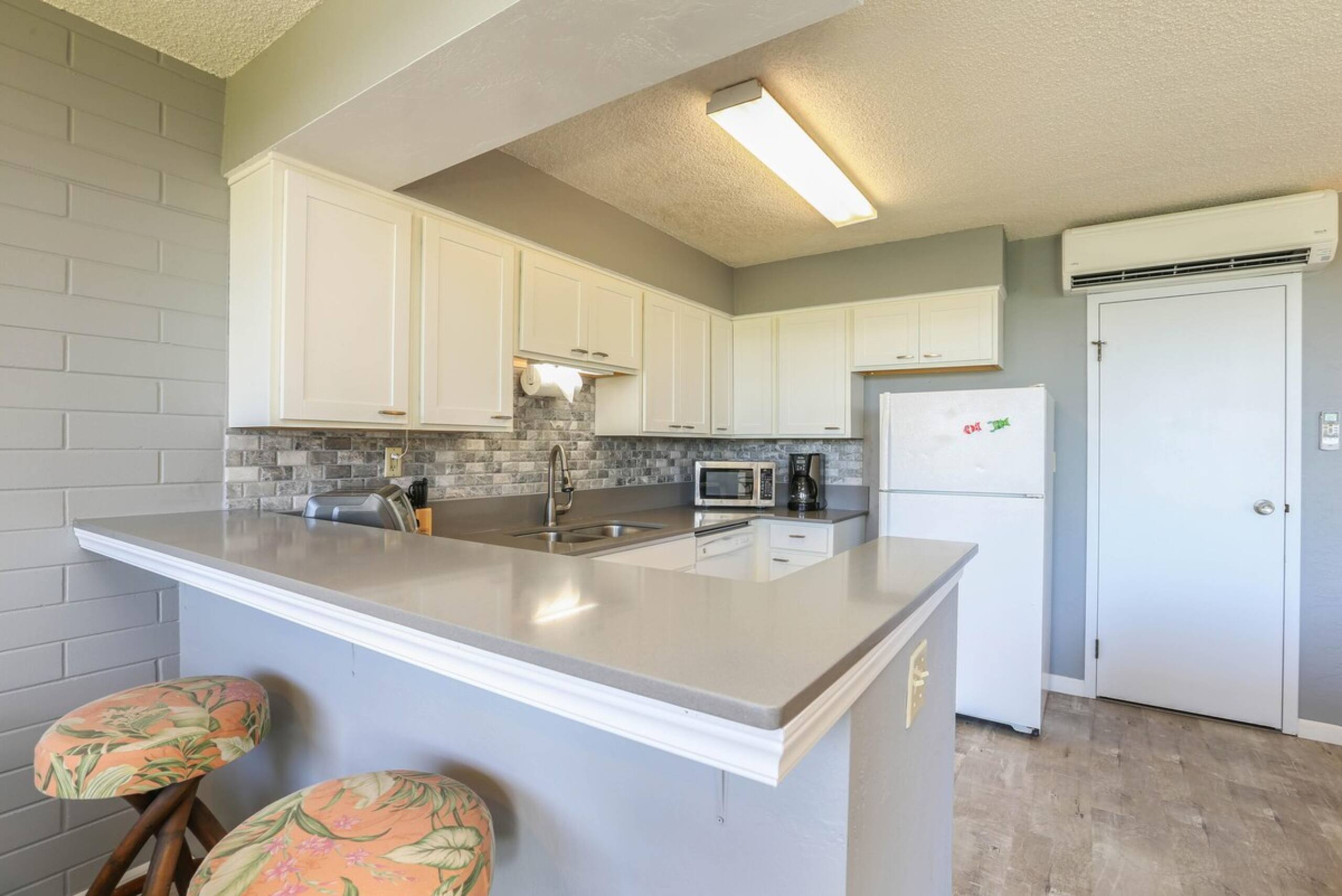 Spacious Oceanfront Poipu Condo Kuhio Shores 202 - Photo 10