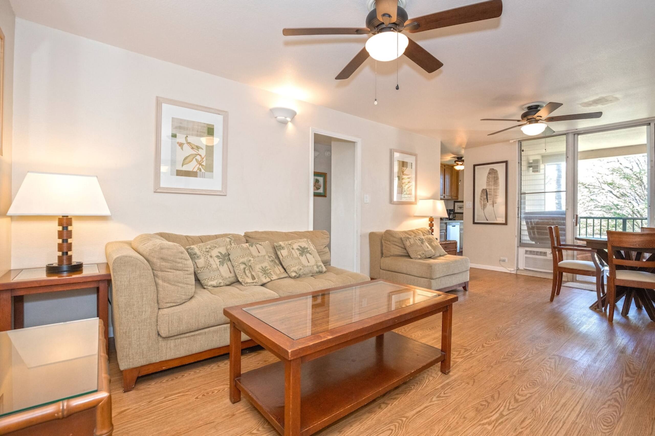 2 Bedroom Condo 2 Blocks To Charley Young Beach - Photo 2
