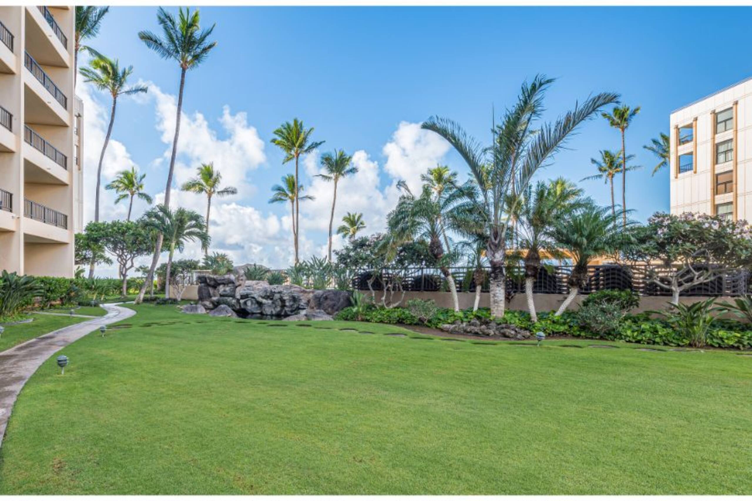 Gorgeous Oceanfront Retreat - Sugar Beach 326 - Photo 26