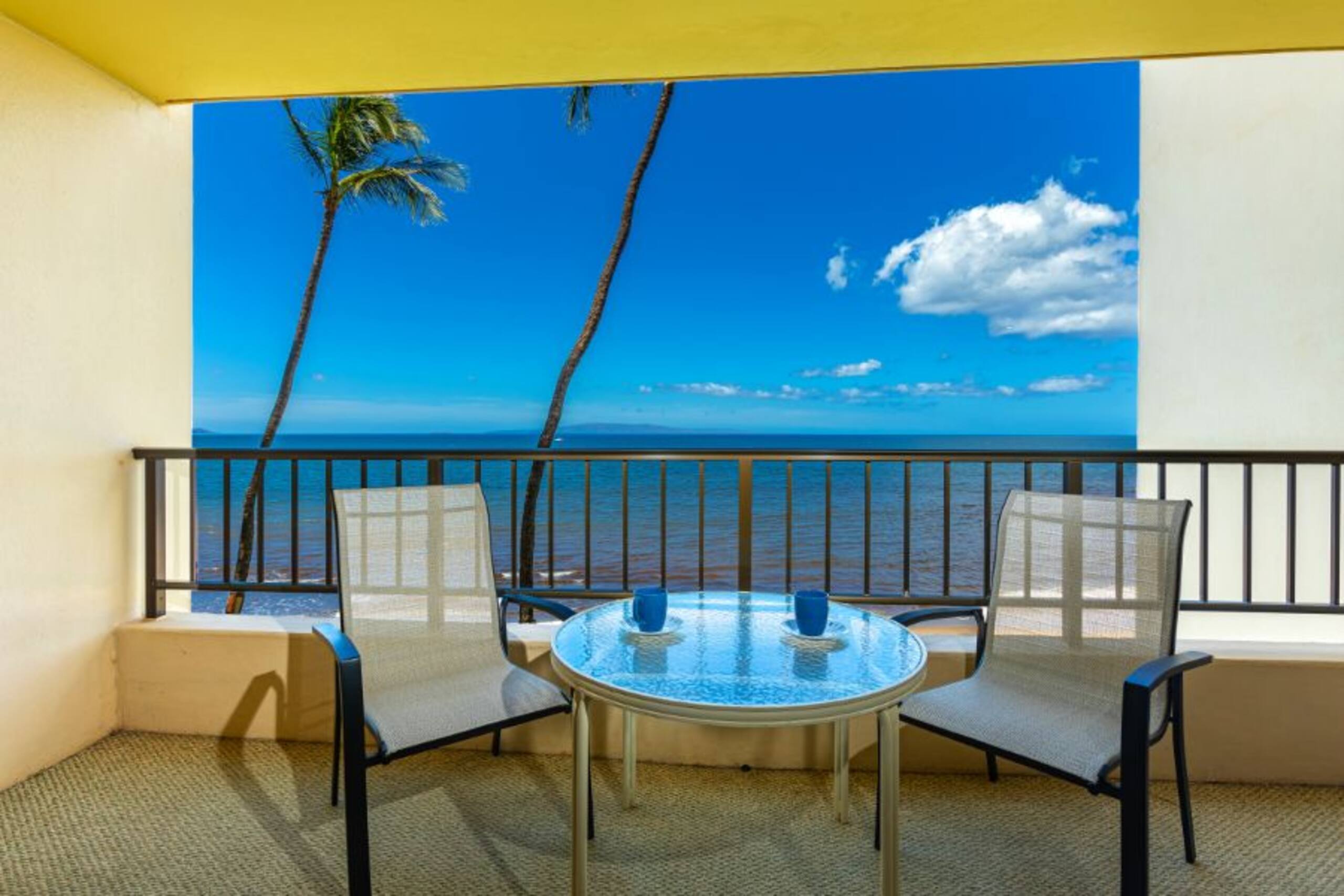 Gorgeous Oceanfront Retreat - Sugar Beach 326 - Photo 1