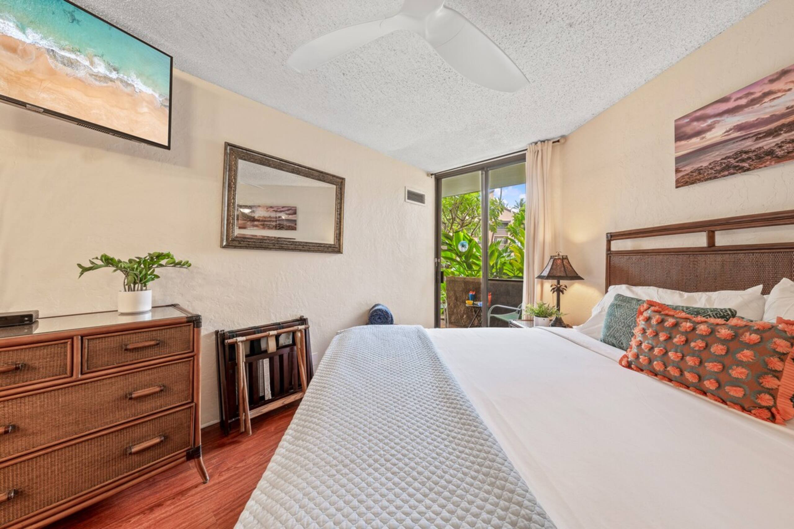 Kauhale Makai 131 OceanFront 1stFloor 1BD AC Beach - Photo 19