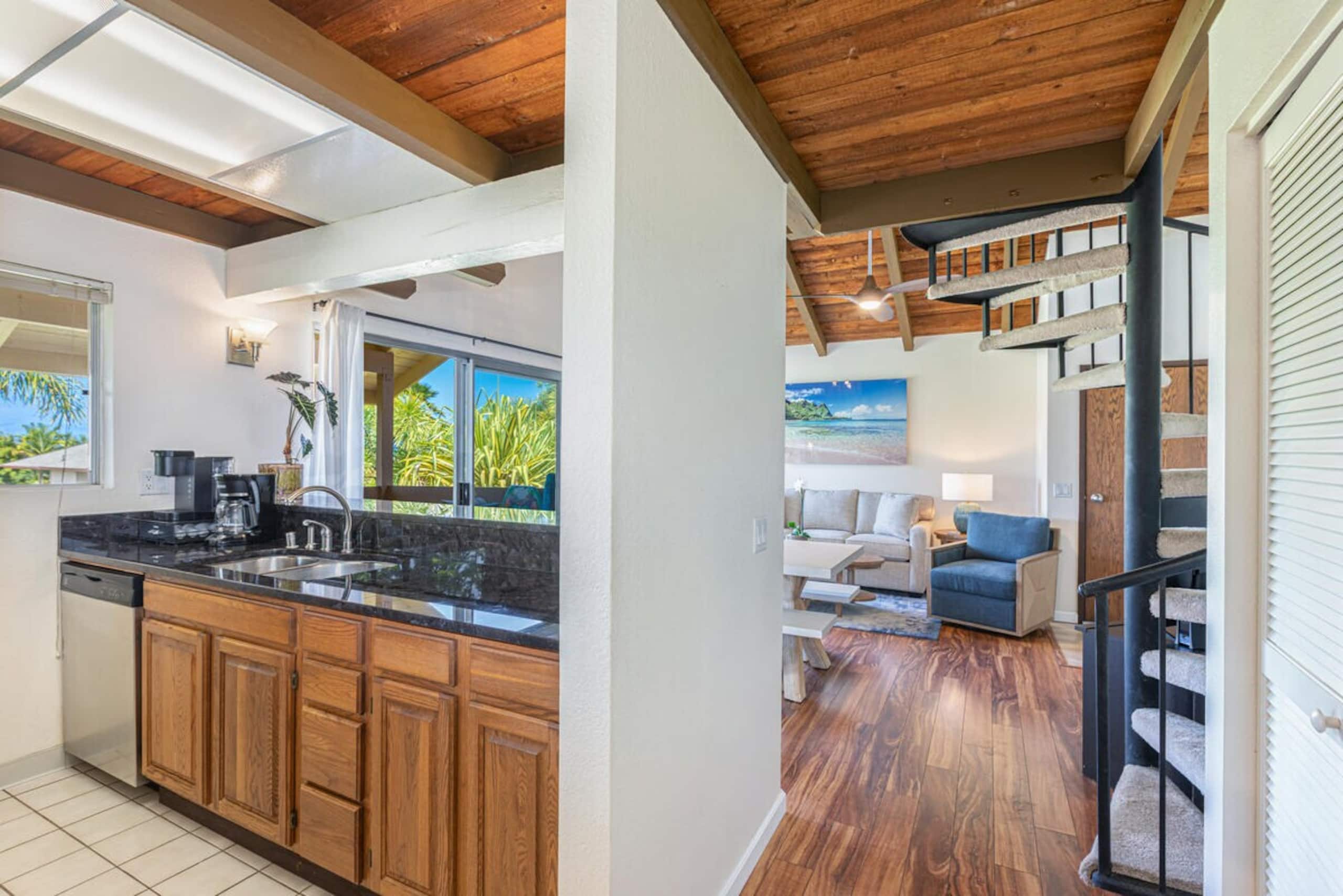 Hale Ohana Ho’omaka by Gather: Pool & Ocean Views - Photo 7