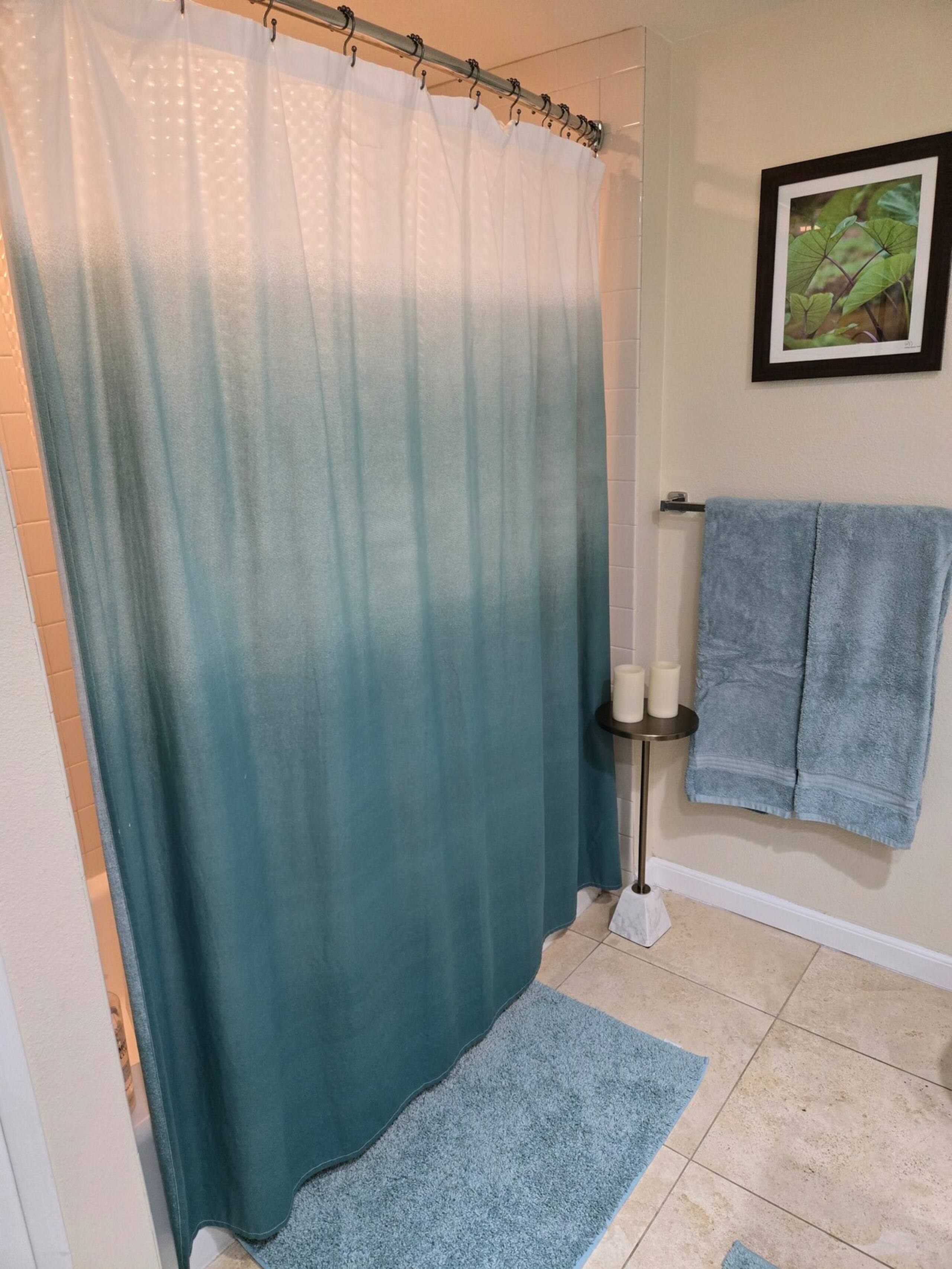 Ocean, Pool & Courtyard View Condo - corner unit - Photo 14