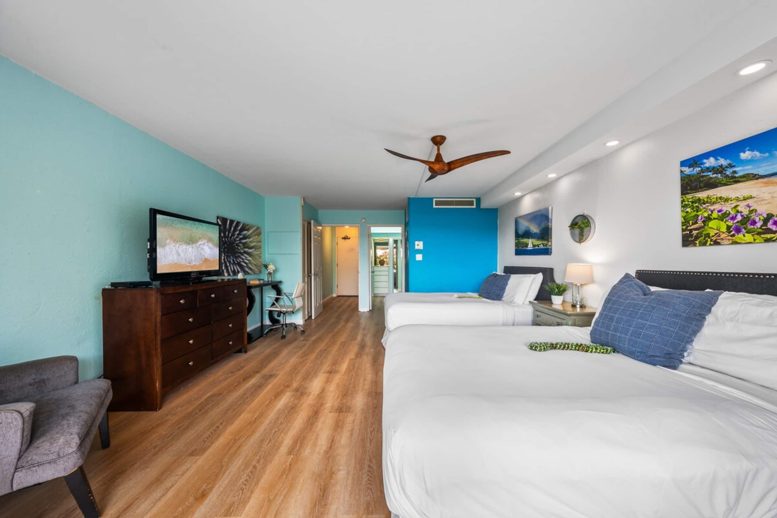 Updated 1 BR w/ AC Pool, Beach Cabana - EL L102 - Photo 19