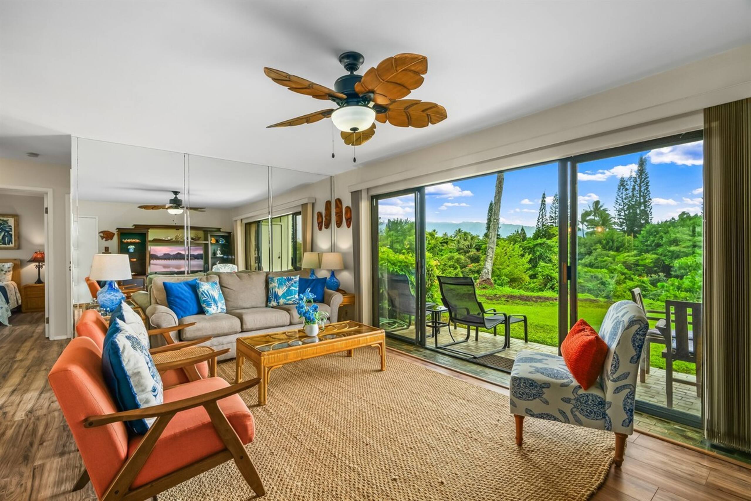 A/C Vibrant Tropical Sunsets ~Heated Pool/Jacuzzi - Main photo