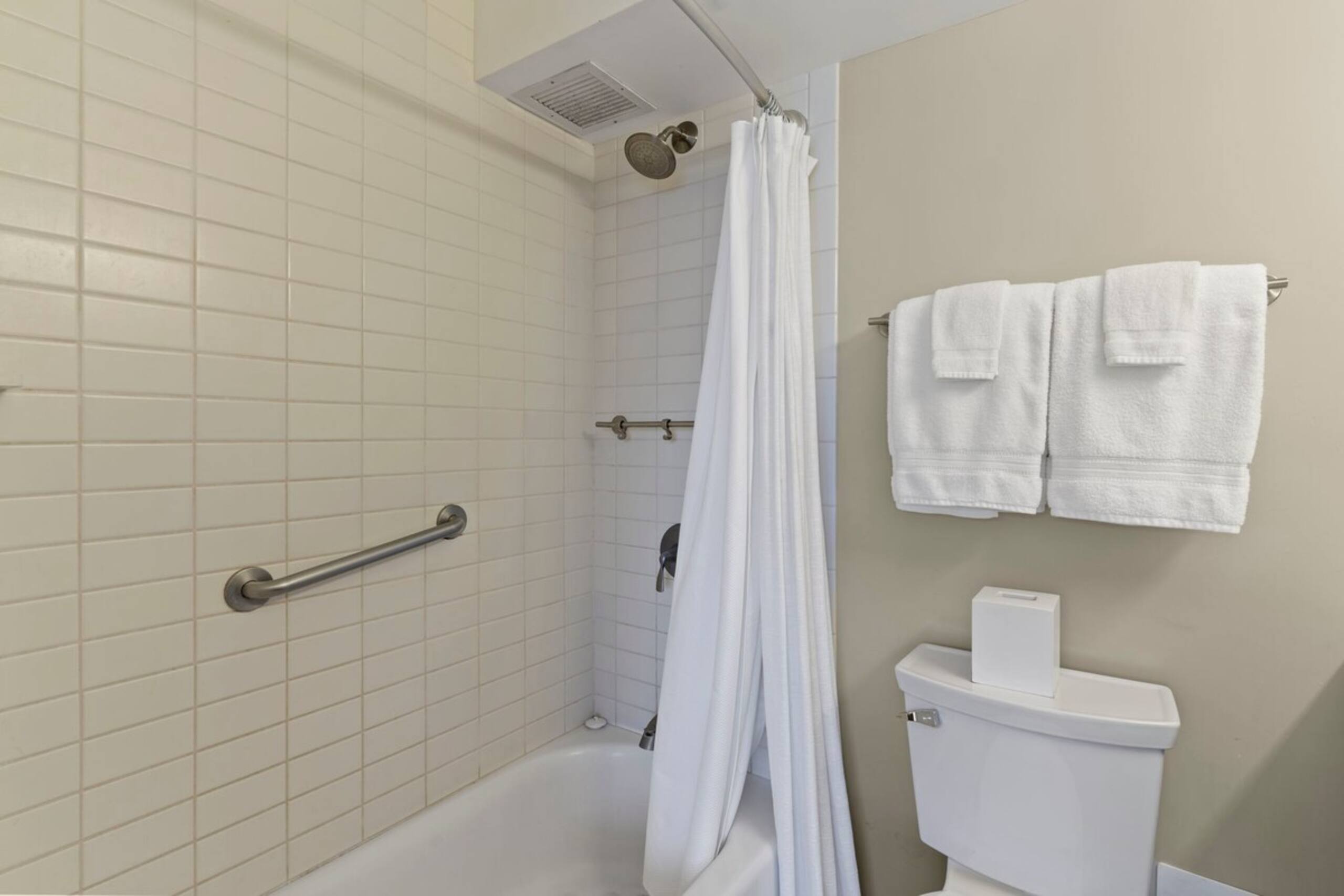 Cozy Lock-off at the beach Mana Kai amenities - Photo 2