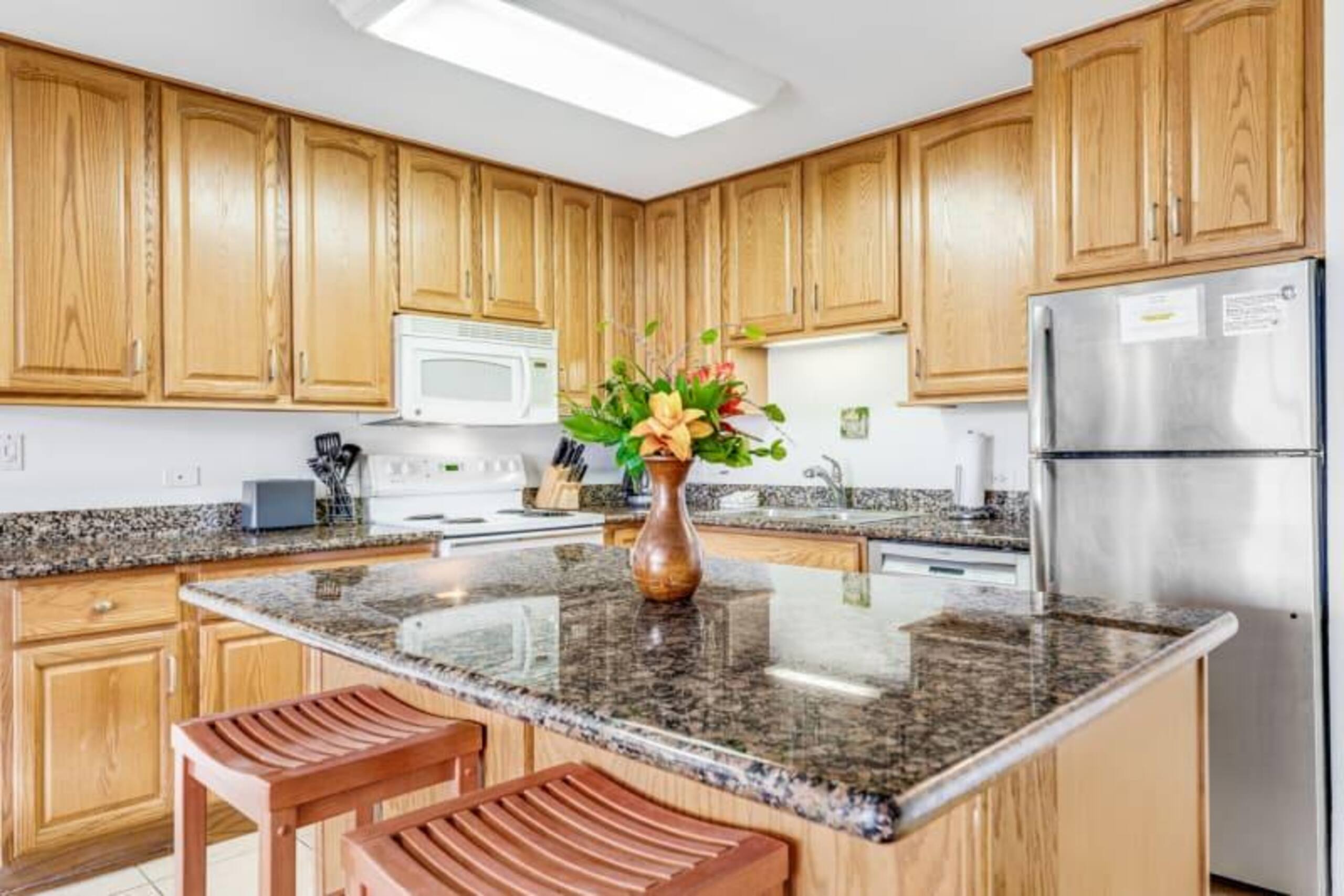 2 Bedroom Garden View - Kamaole Sands 3301 - Photo 11