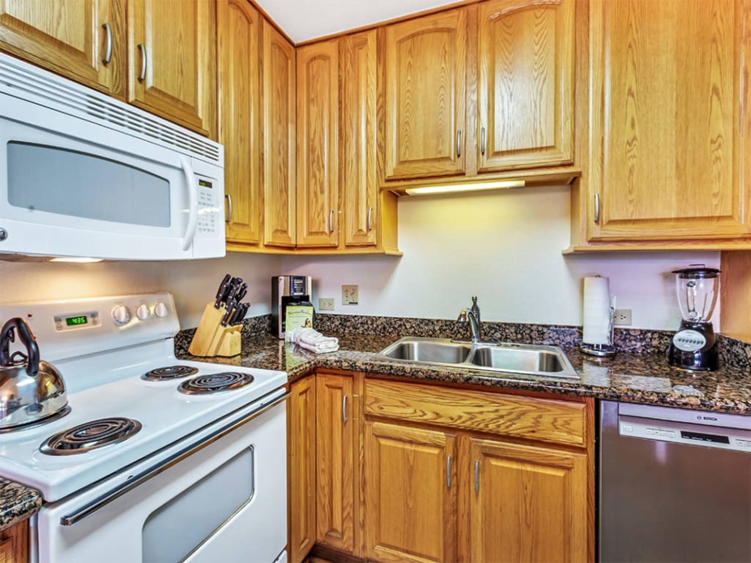 2 Bedroom Garden View - Kamaole Sands 3301 - Photo 39