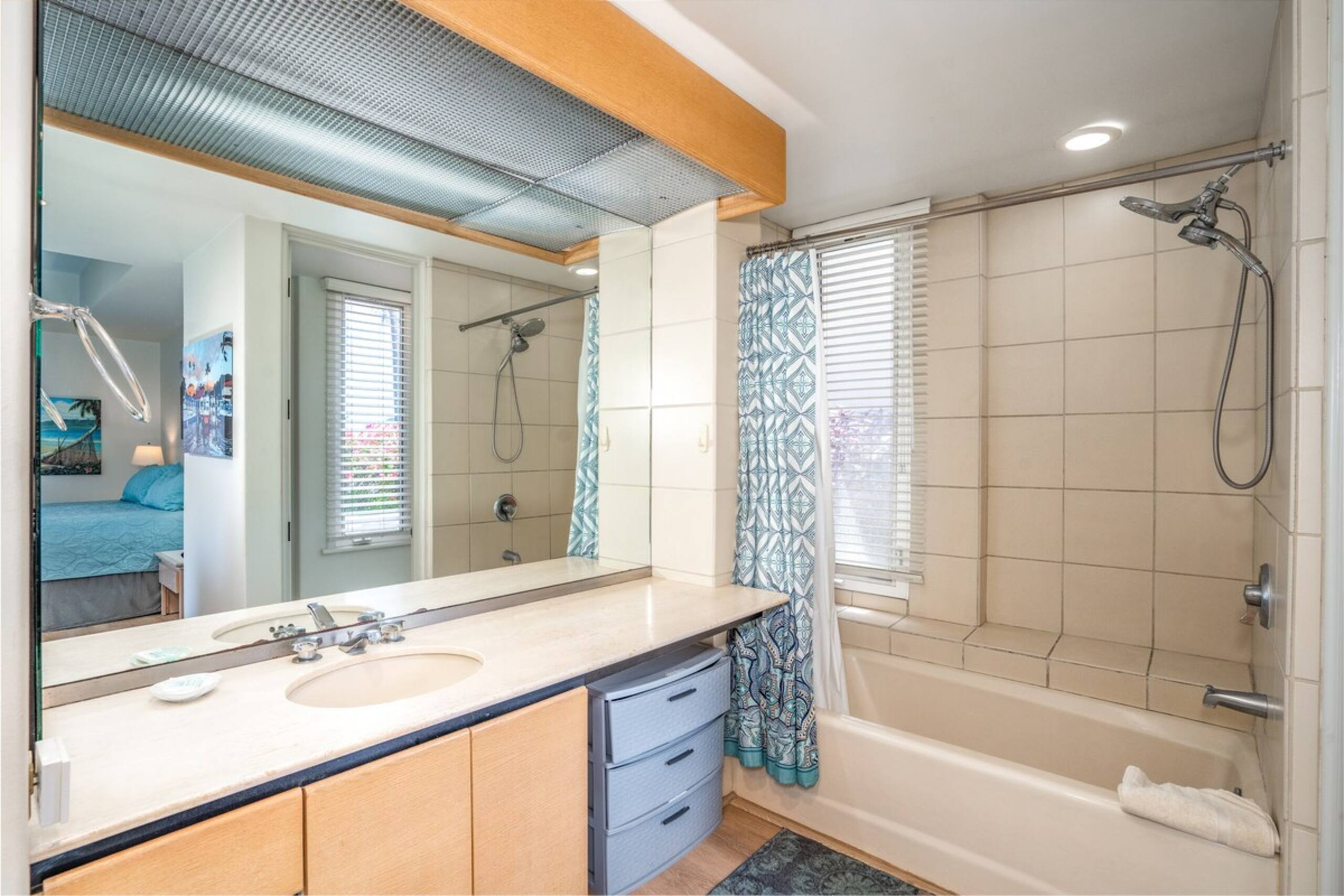 Panoramic Ocean Views, Great Rates PA1005 - Photo 24