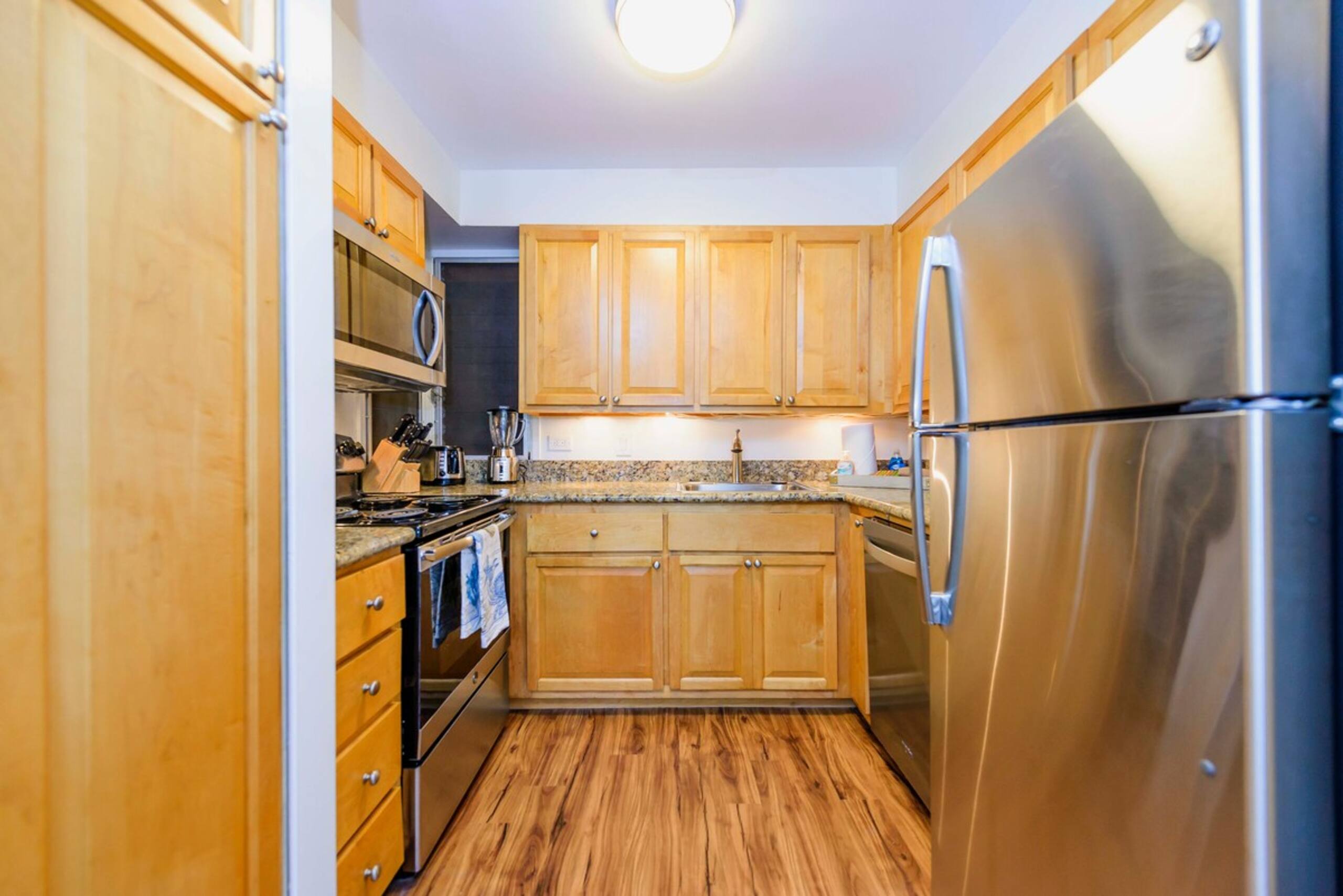 Relaxing1BD w Pool AC & Beach Cabana -EL K102 - Photo 8