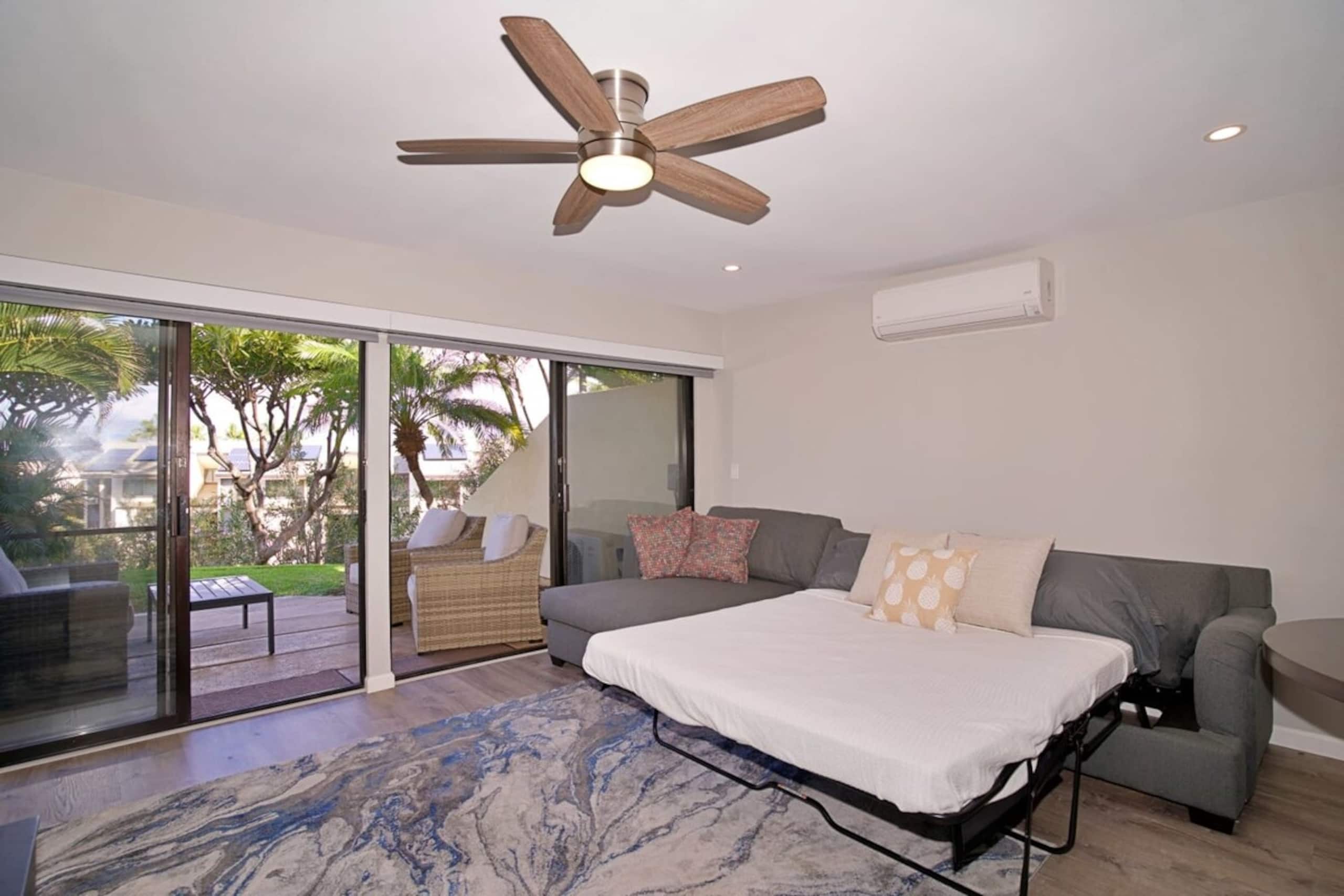 Front row of Maui Kamaole. Newly renovated unit wi - Photo 4