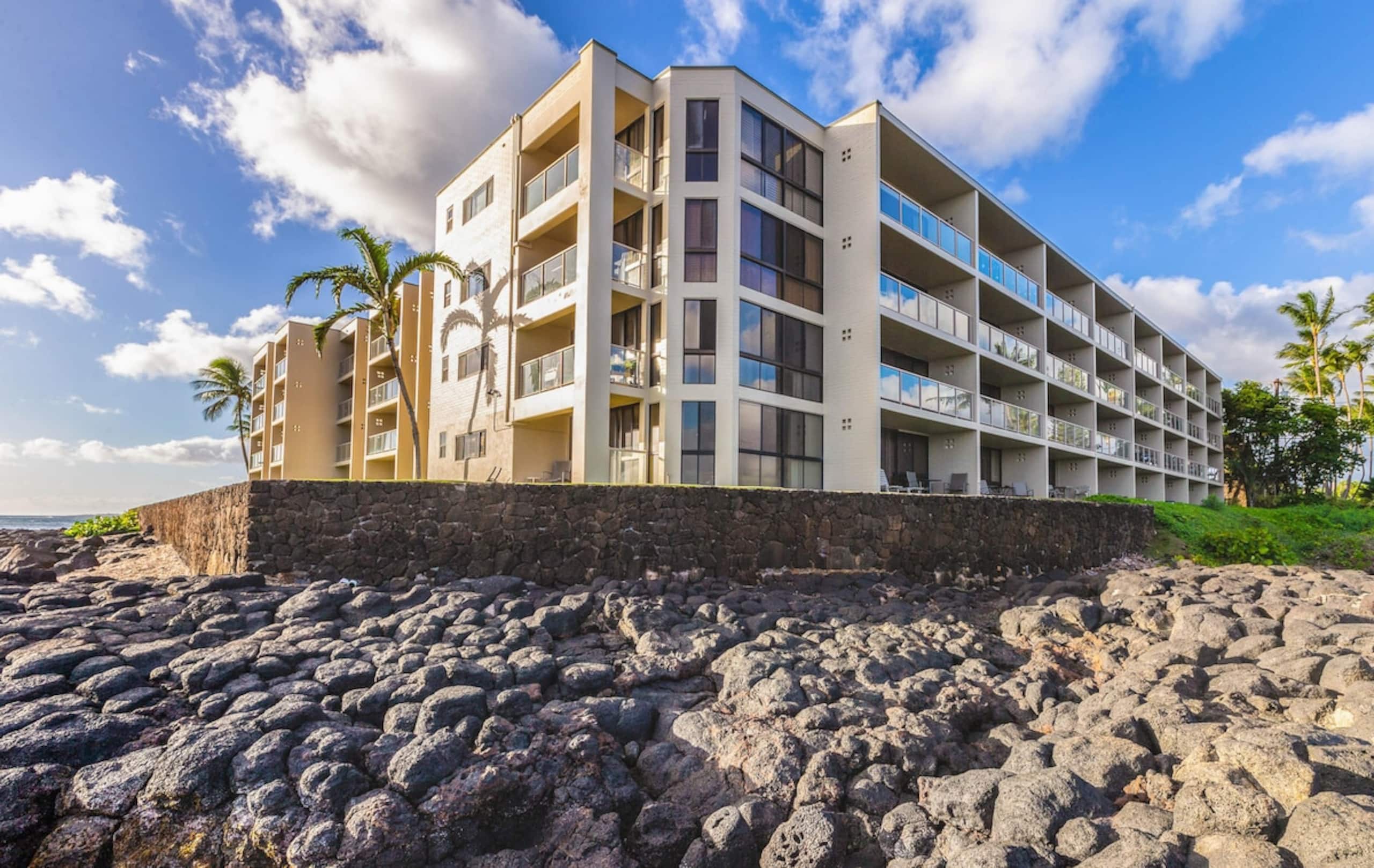 End Unit Oceanfront Getaway at Kuhio Shores 401 - Photo 22