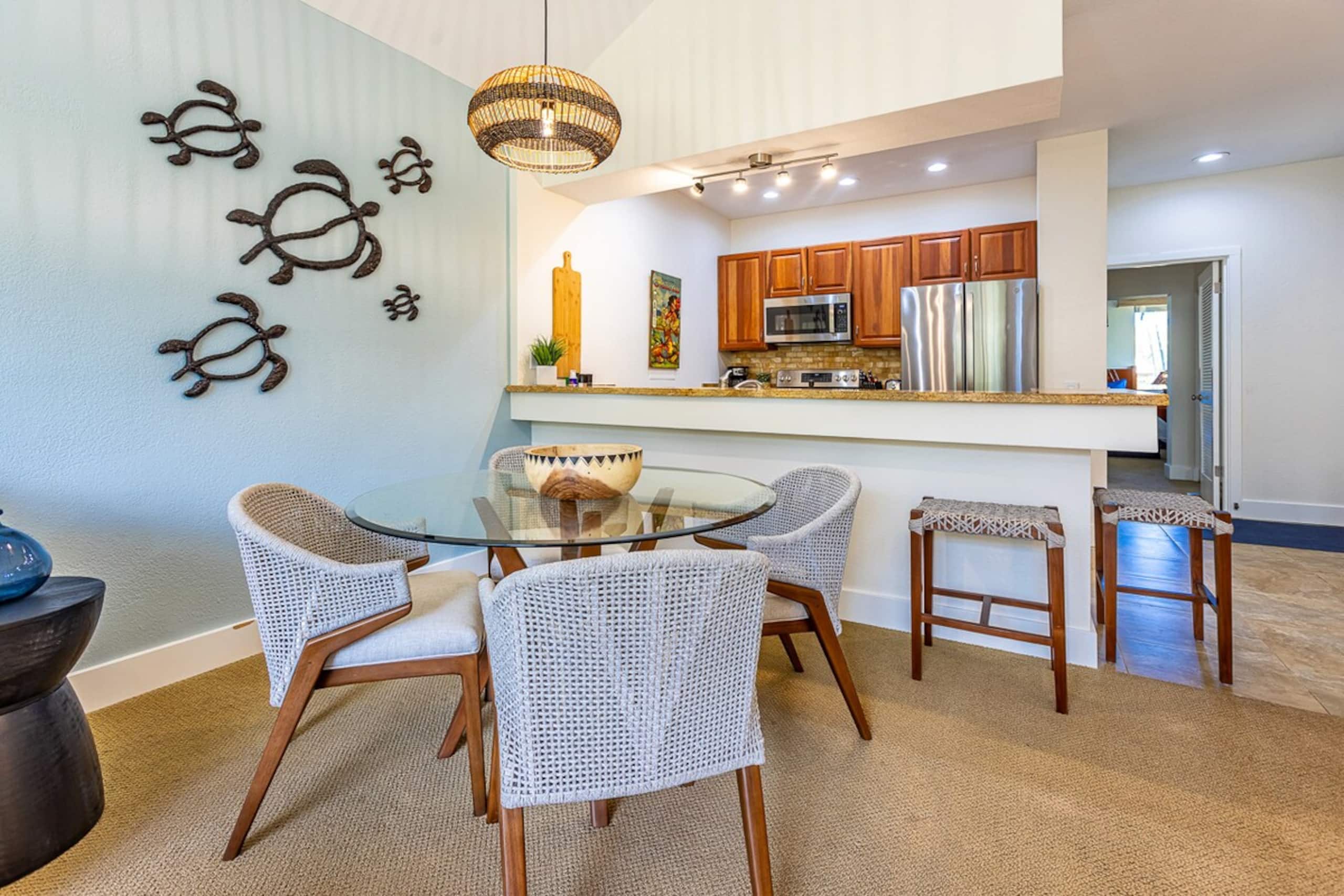 Wailea golf course condo w/ pool access - Photo 14