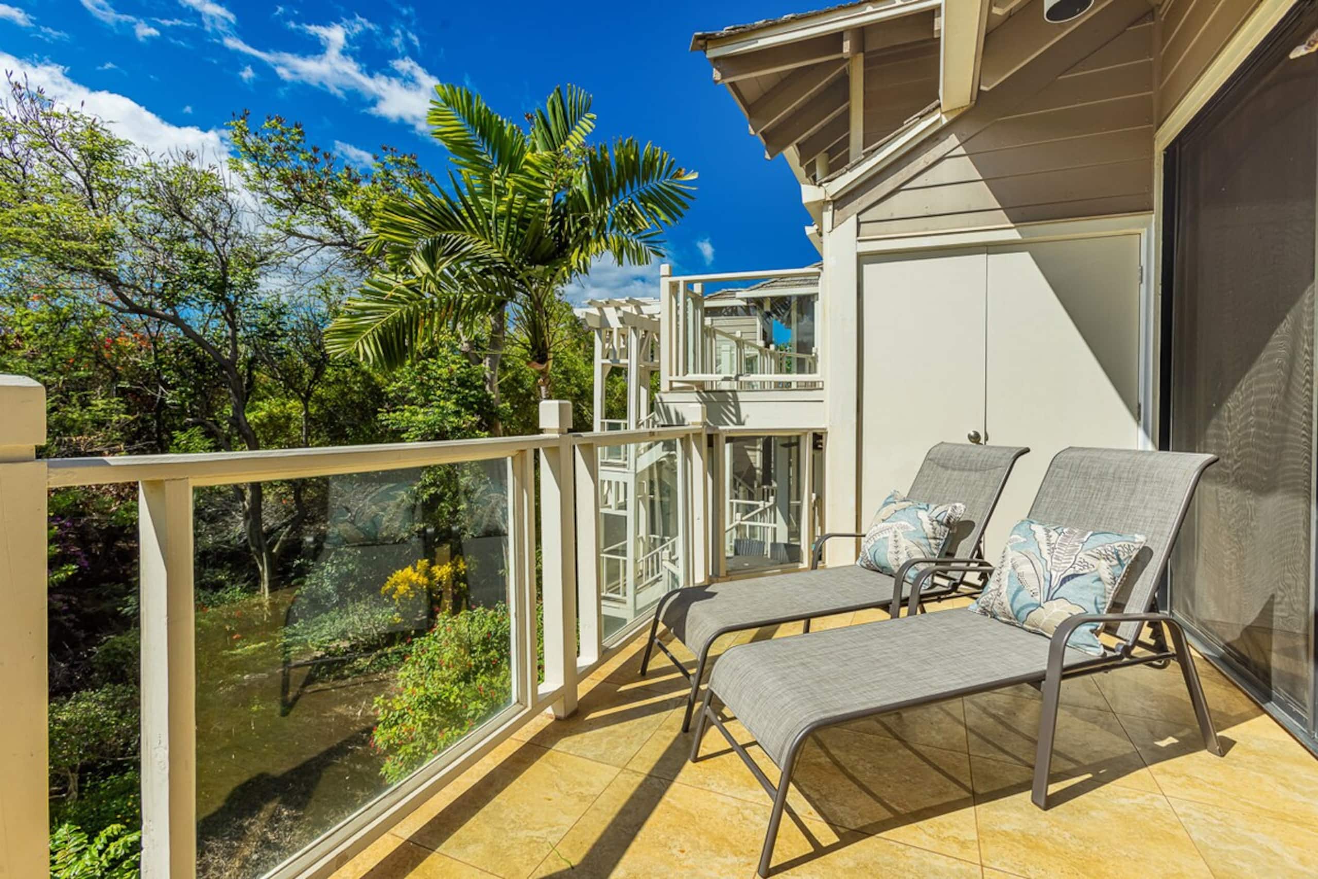 Wailea golf course condo w/ pool access - Photo 9