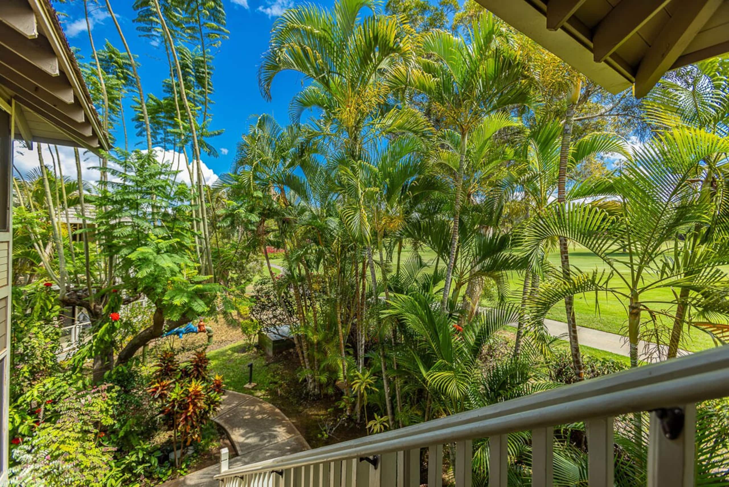Wailea golf course condo w/ pool access - Photo 30