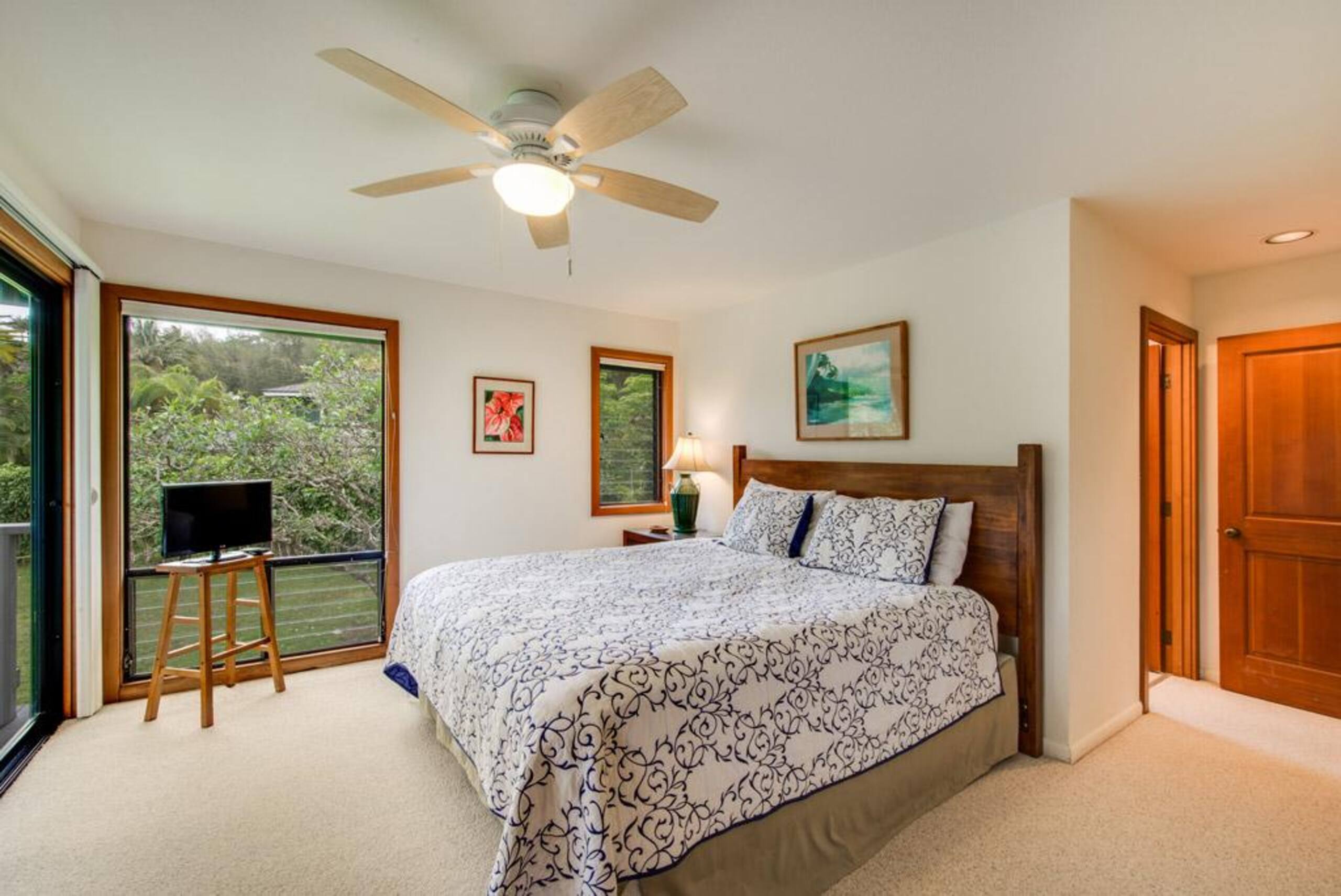 Spacious Private Home Just Steps From Anini Beach - Photo 13
