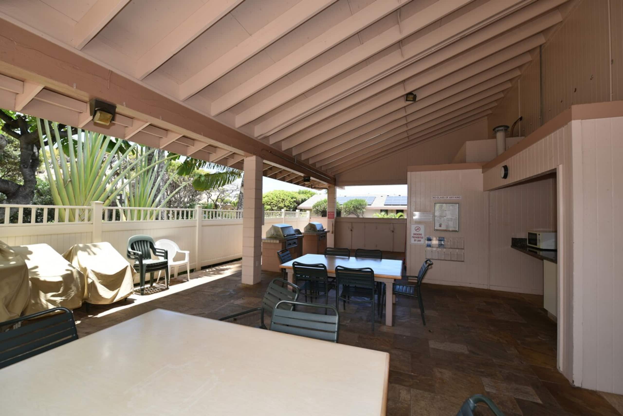 Cozy 1BD By Beach Ocean View Pool - Kihei Akahi - Photo 35