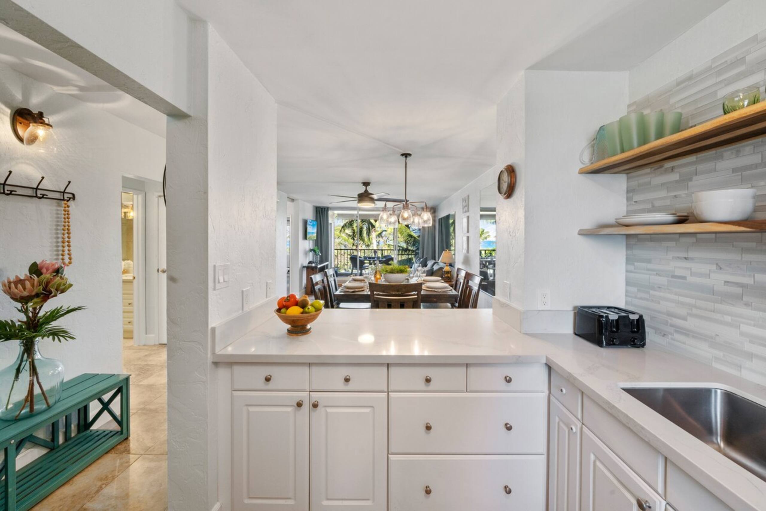 Updated BeachFront 2BD-Menehune Shores 402 - Photo 7