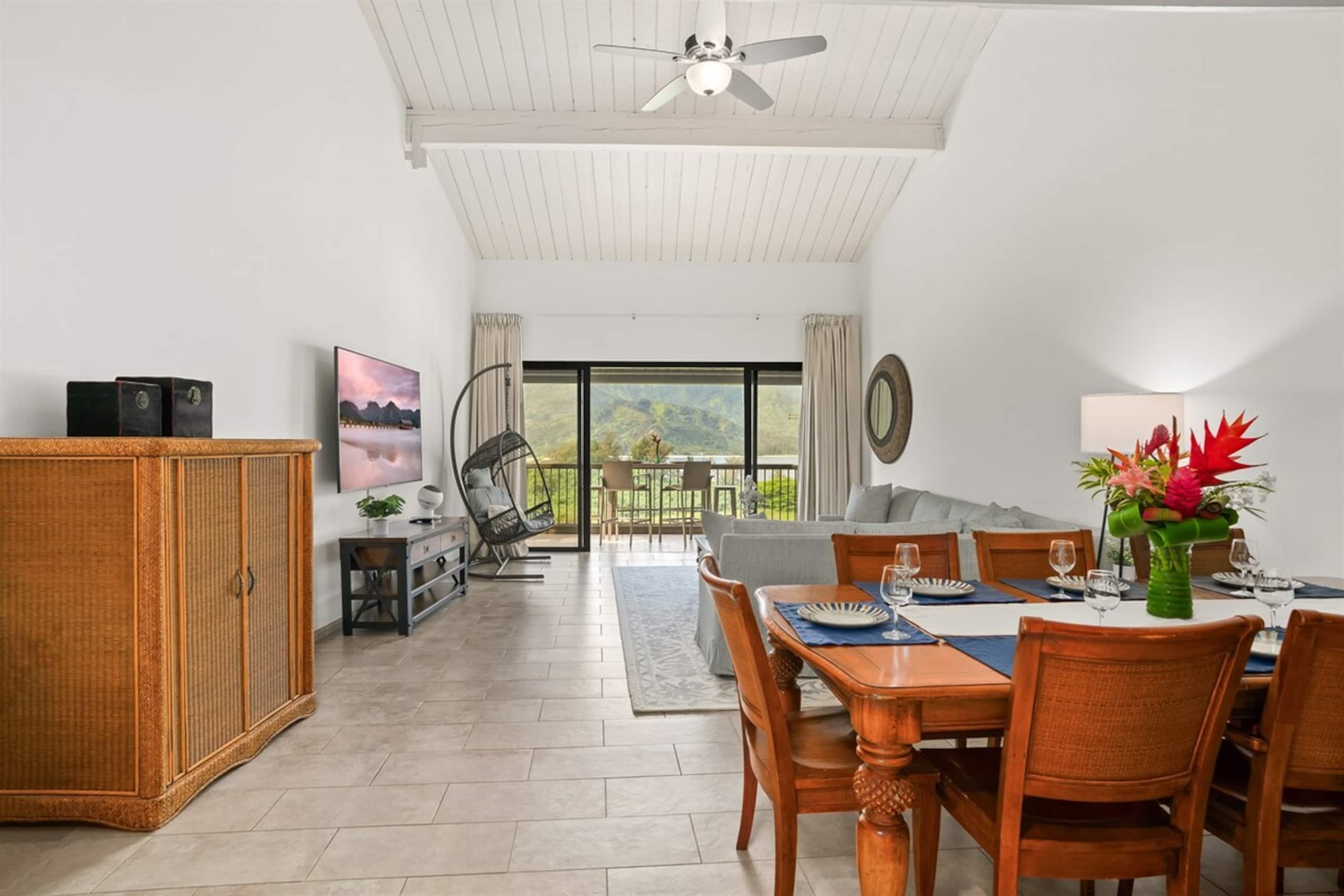 Top Floor Ocean View Resort 3BR +Beach +A/C +Pool - Photo 17