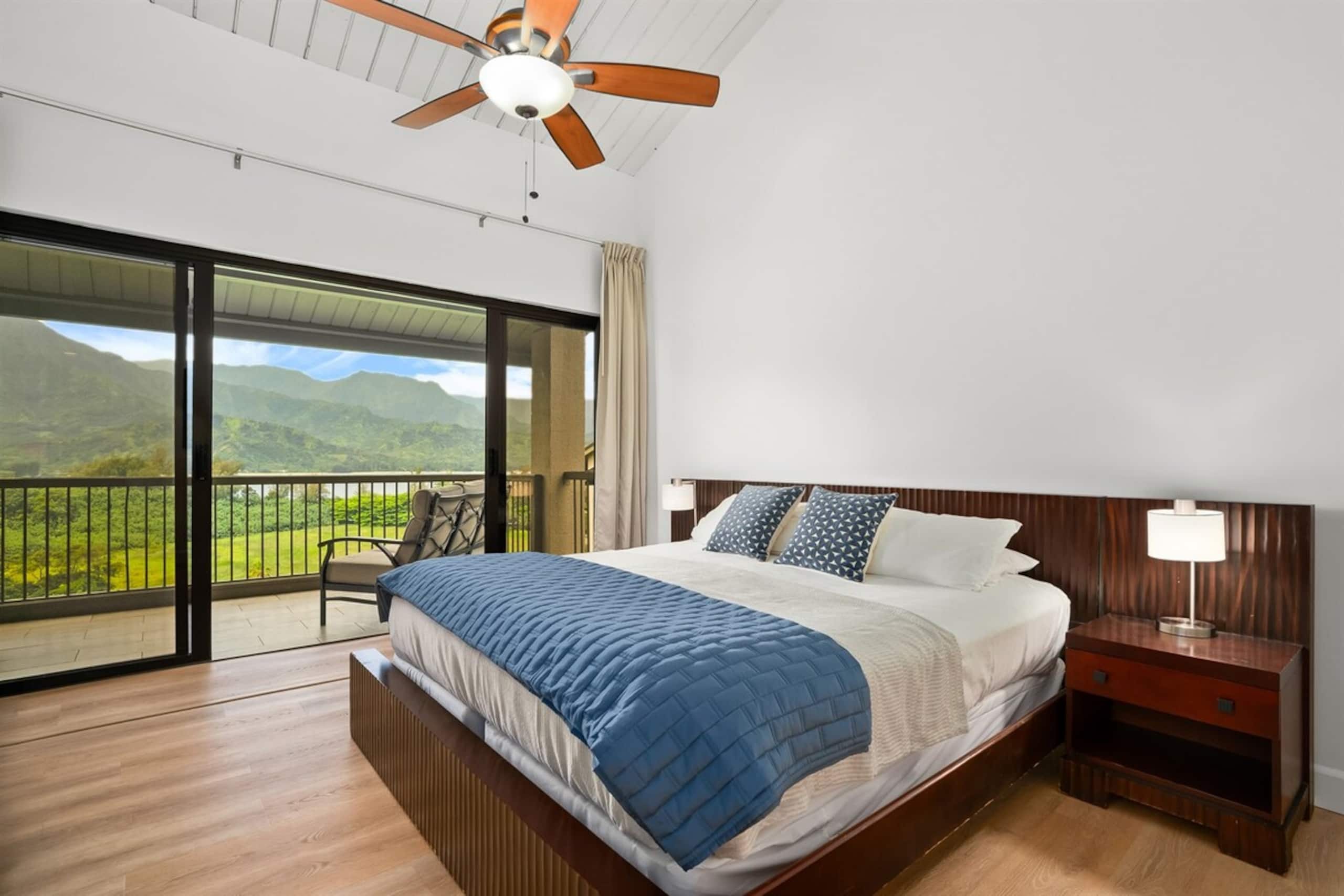 Top Floor Ocean View Resort 3BR +Beach +A/C +Pool - Photo 3