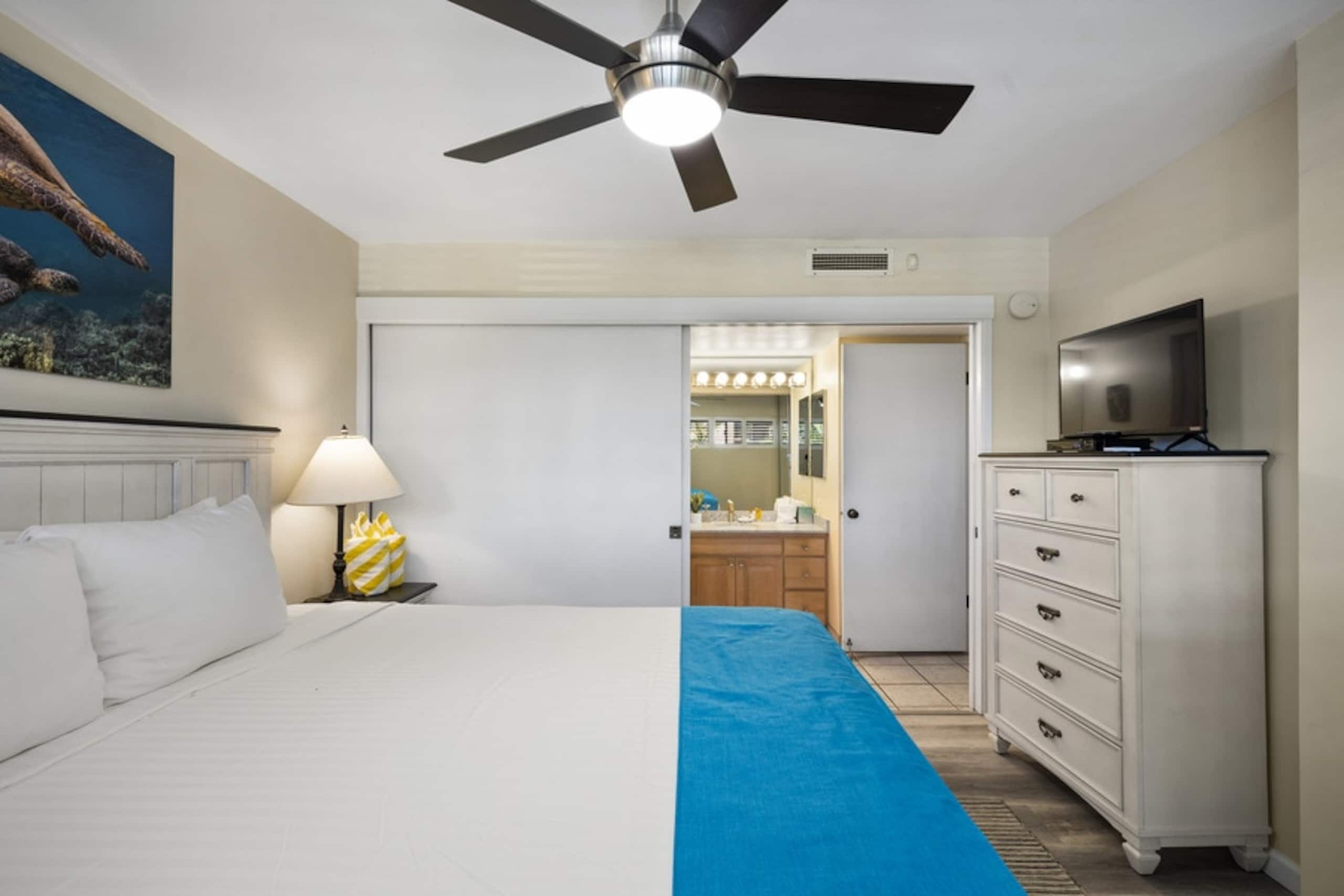 Upgraded Condo with Ocean Views- Sugar Beach 409 - Photo 15