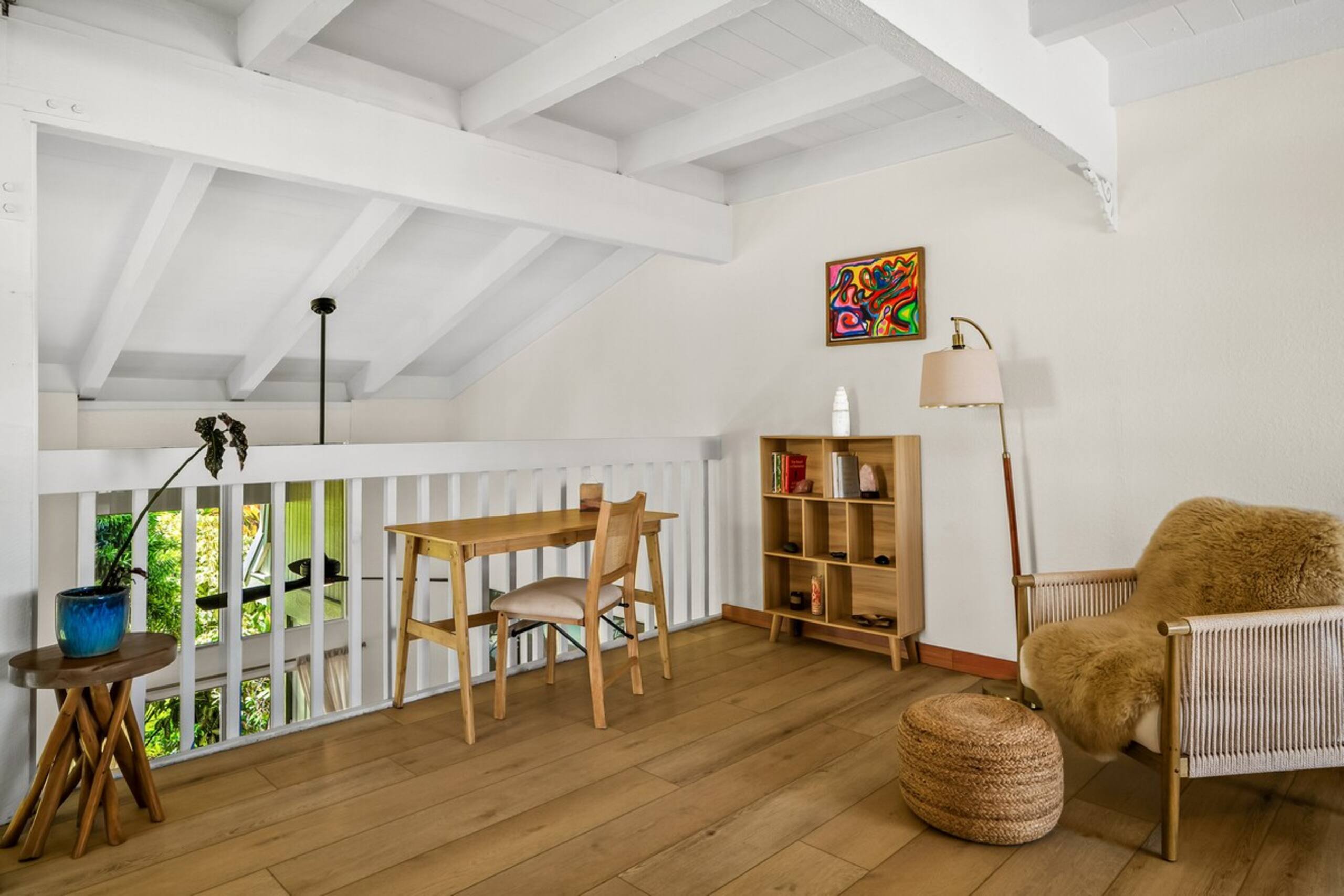Sunny, Spacious 2BR w/Ocean View - Photo 16
