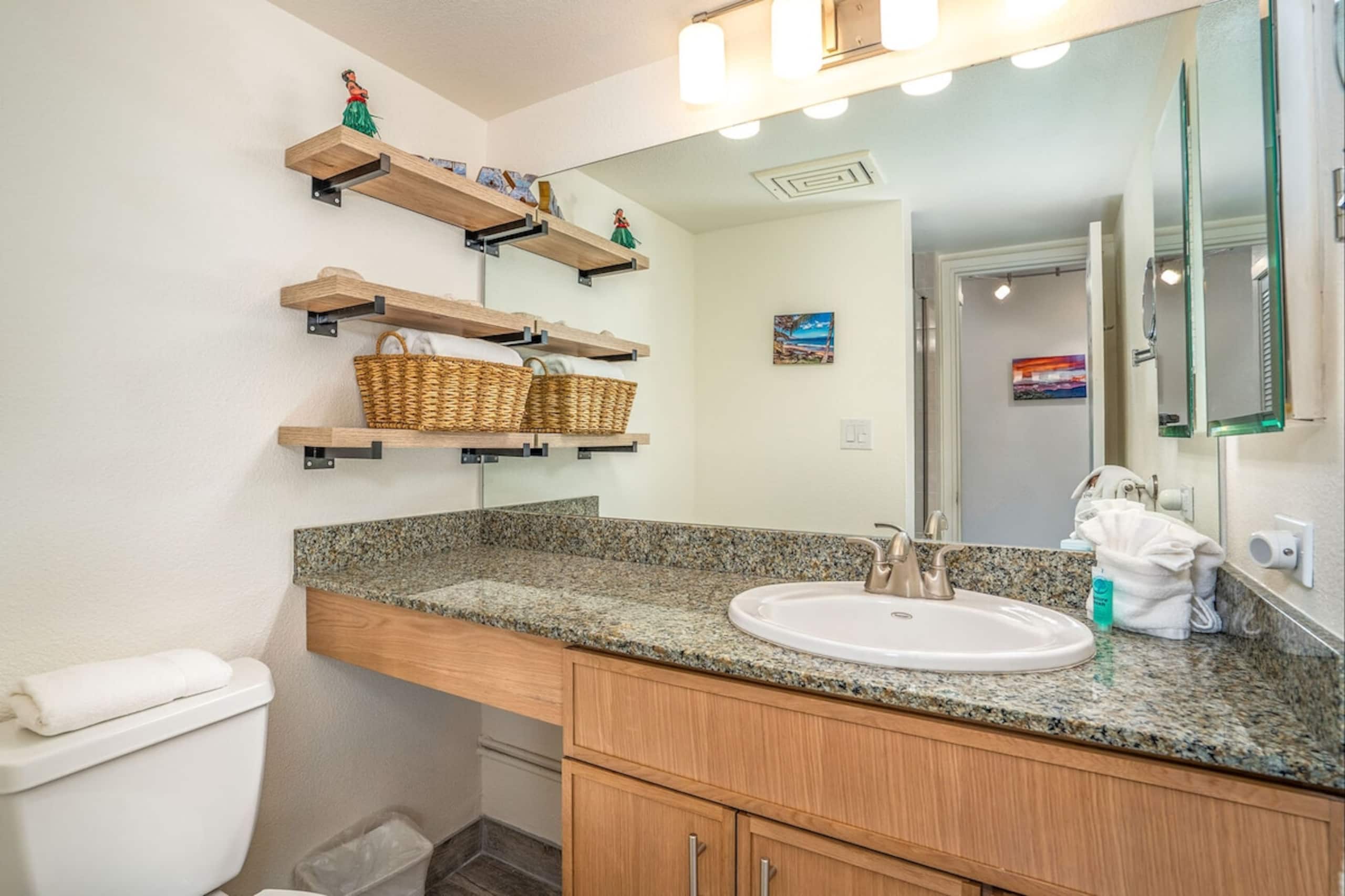 Kamaole Sands 6-202, Stunning Renovation, Split AC - Photo 20