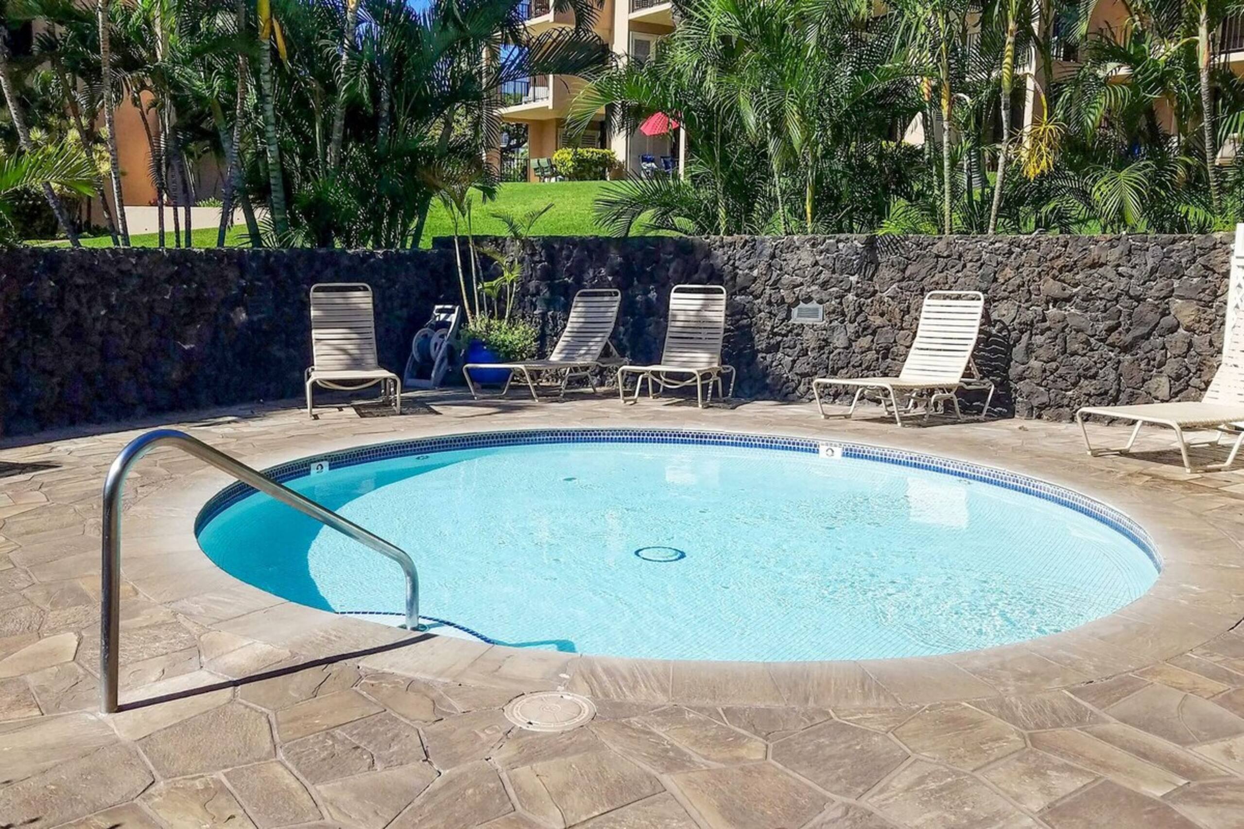 Kamaole Sands 6-303 - Courtyard and Ocean Views - Photo 28
