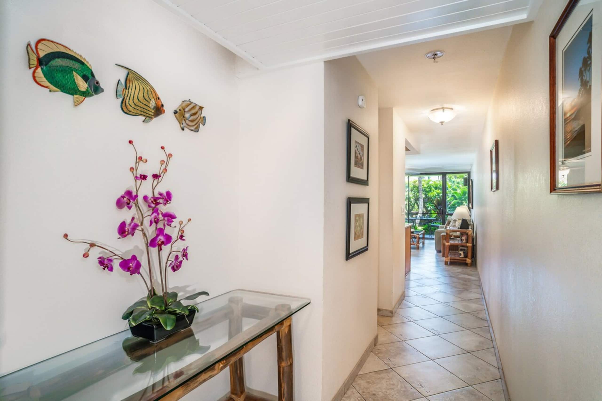 Beachfront 1BR w/ pool and hot tubs in Kihei - Photo 16