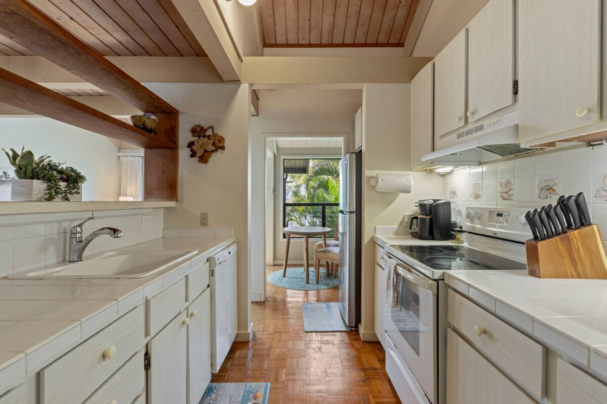 Spacious 2B Oceanfront w/ Loft - Kahana Village 39 - Photo 8
