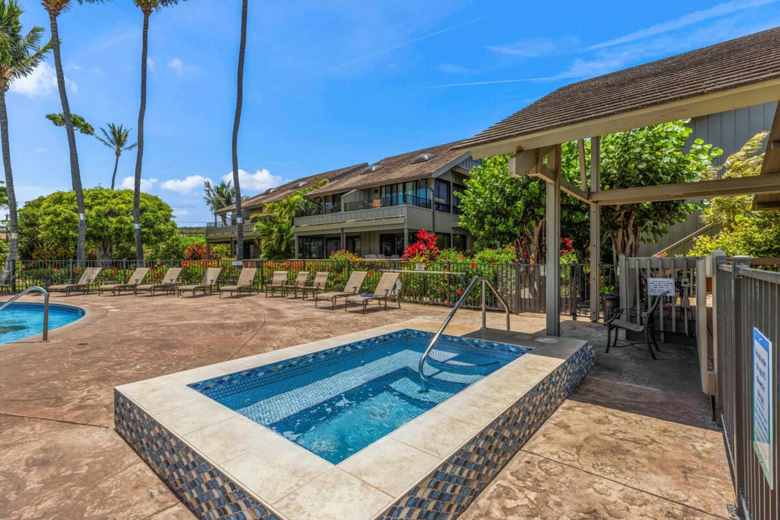 Spacious 2B Oceanfront w/ Loft - Kahana Village 39 - Photo 19