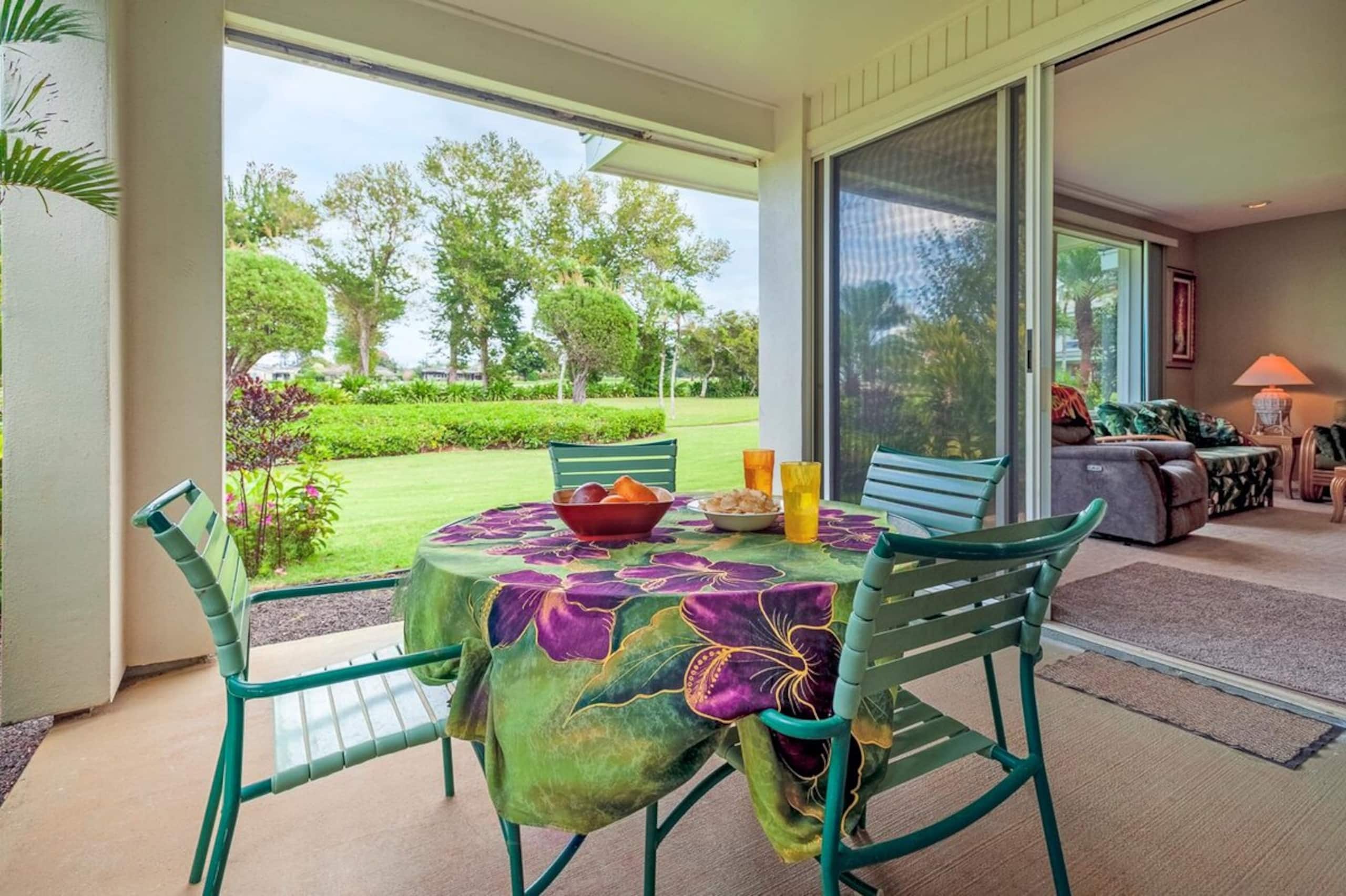 Spacious and air conditioned, right on golf course - Photo 1