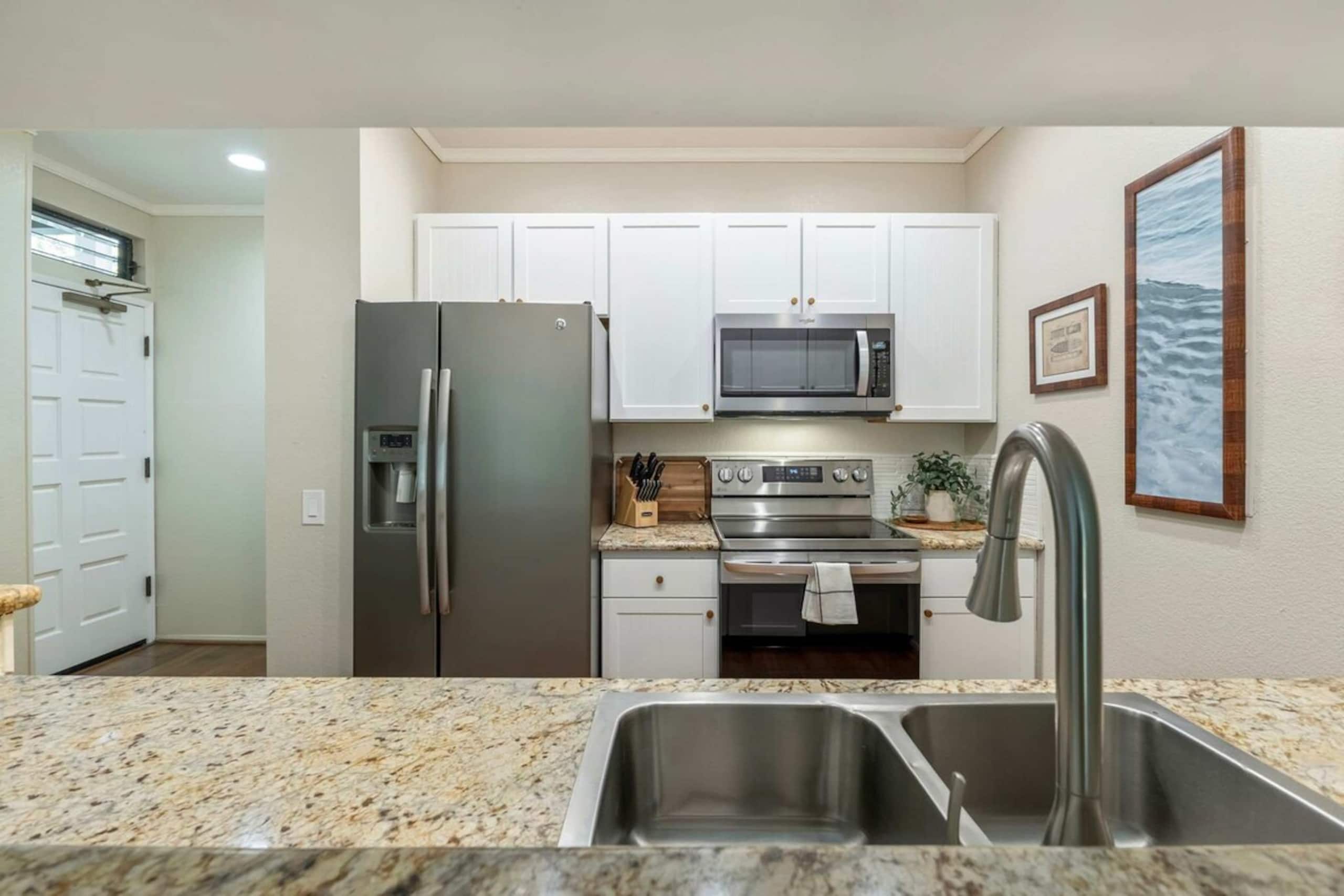 Serene Wailea retreat | Near beaches | A/C - Photo 10