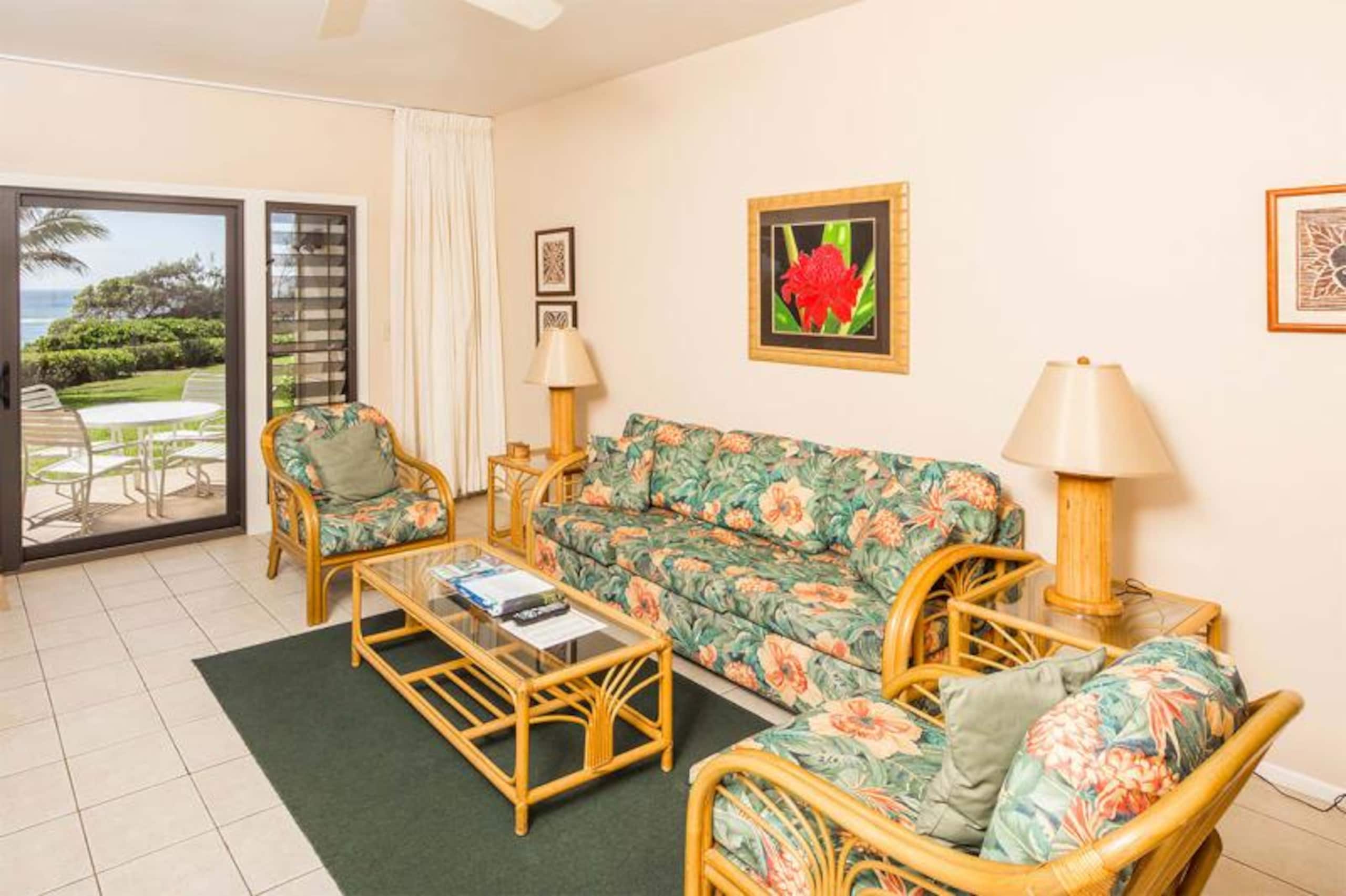 Beachside escape w/ lanai & resort pool - Photo 2